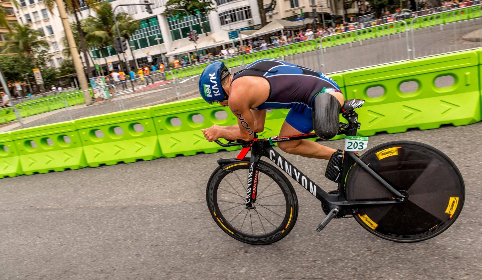 rio de janeiro, brasile, ottobre 5, 2016 paralimpico ciclisti partecipando nel il 2016 paralimpico ciclo gara nel rio de janeiro foto