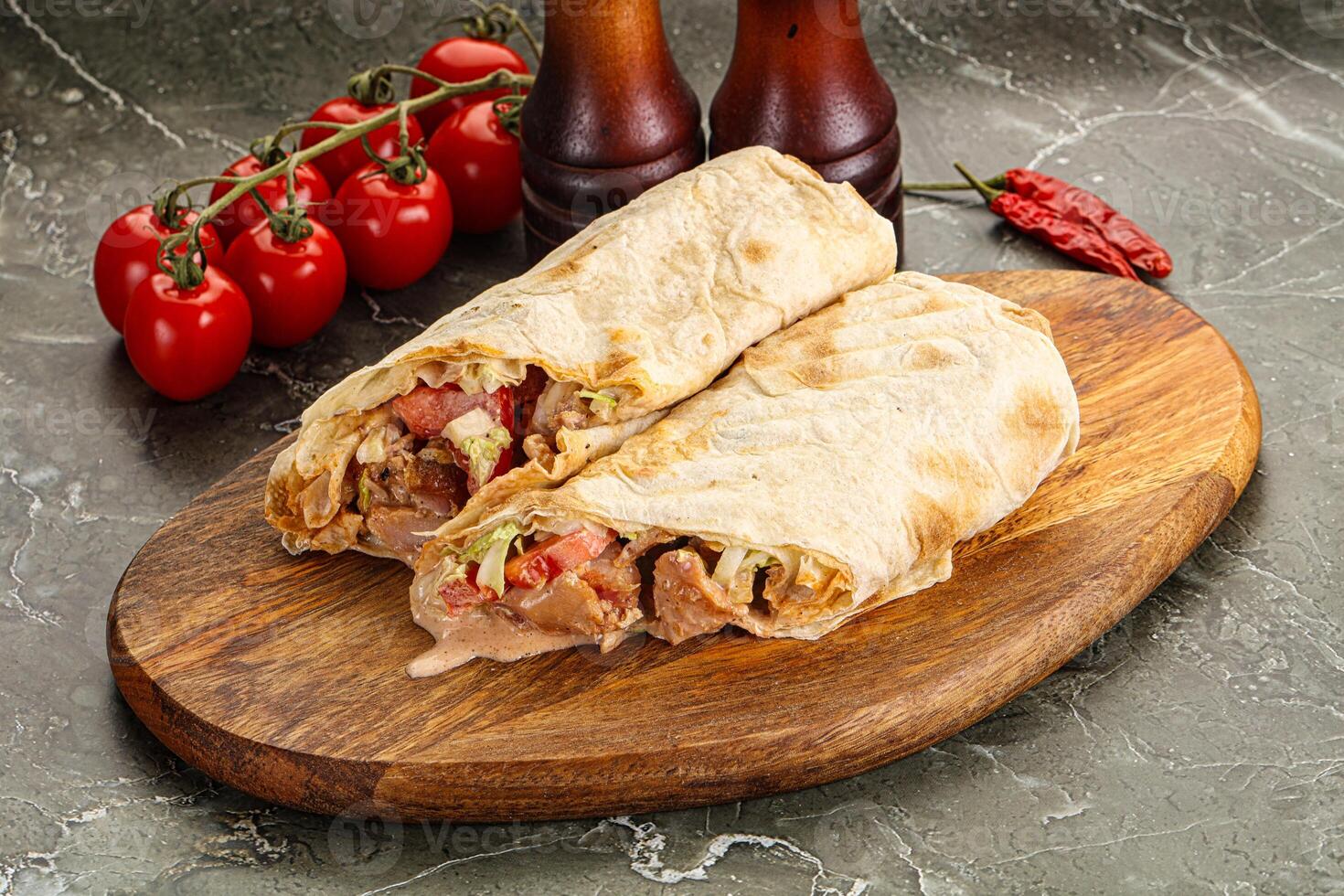 shawarma con grigliato pollo carne foto