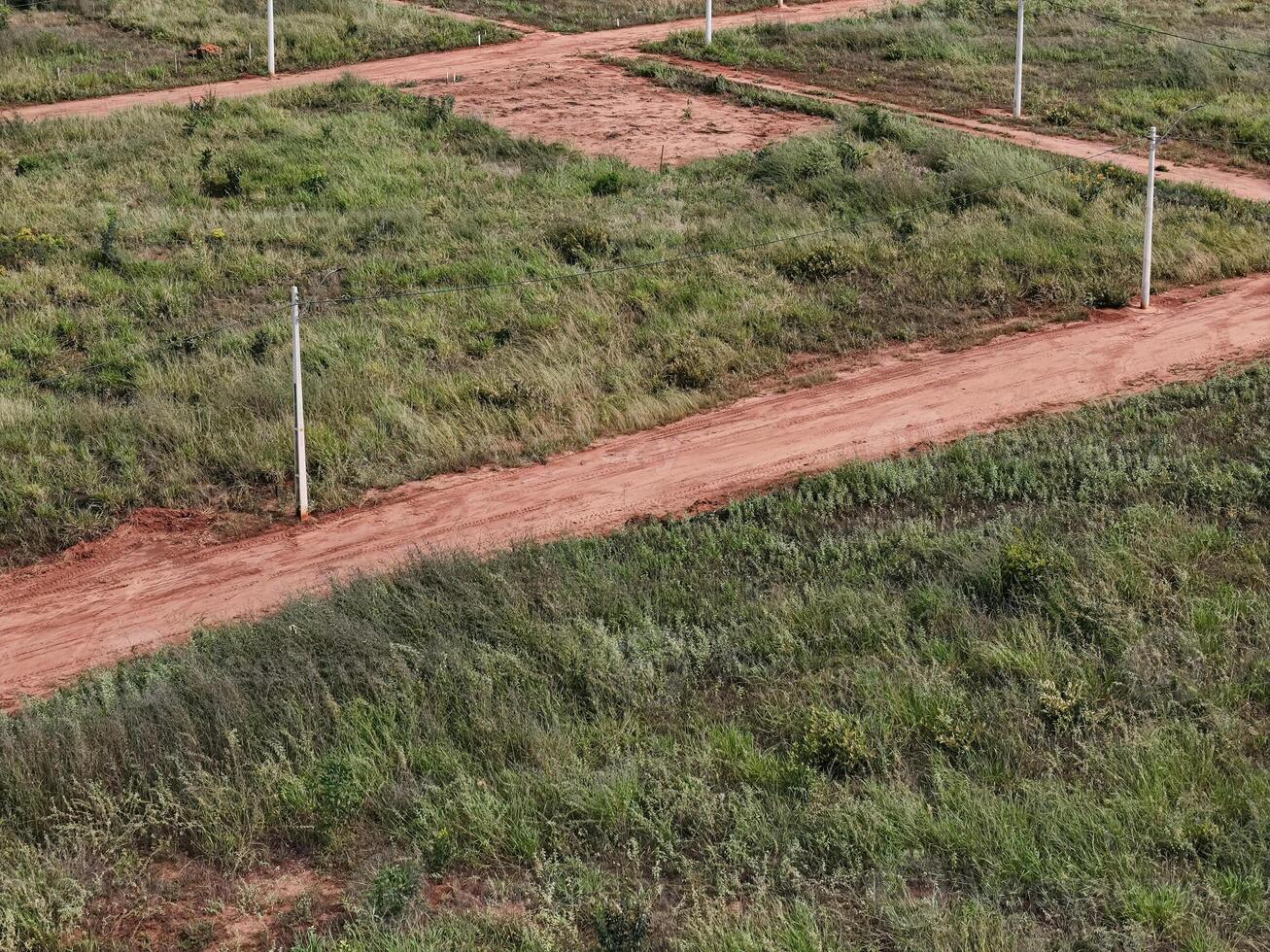 ew suddivisione per case, sporco strada e energia poli foto