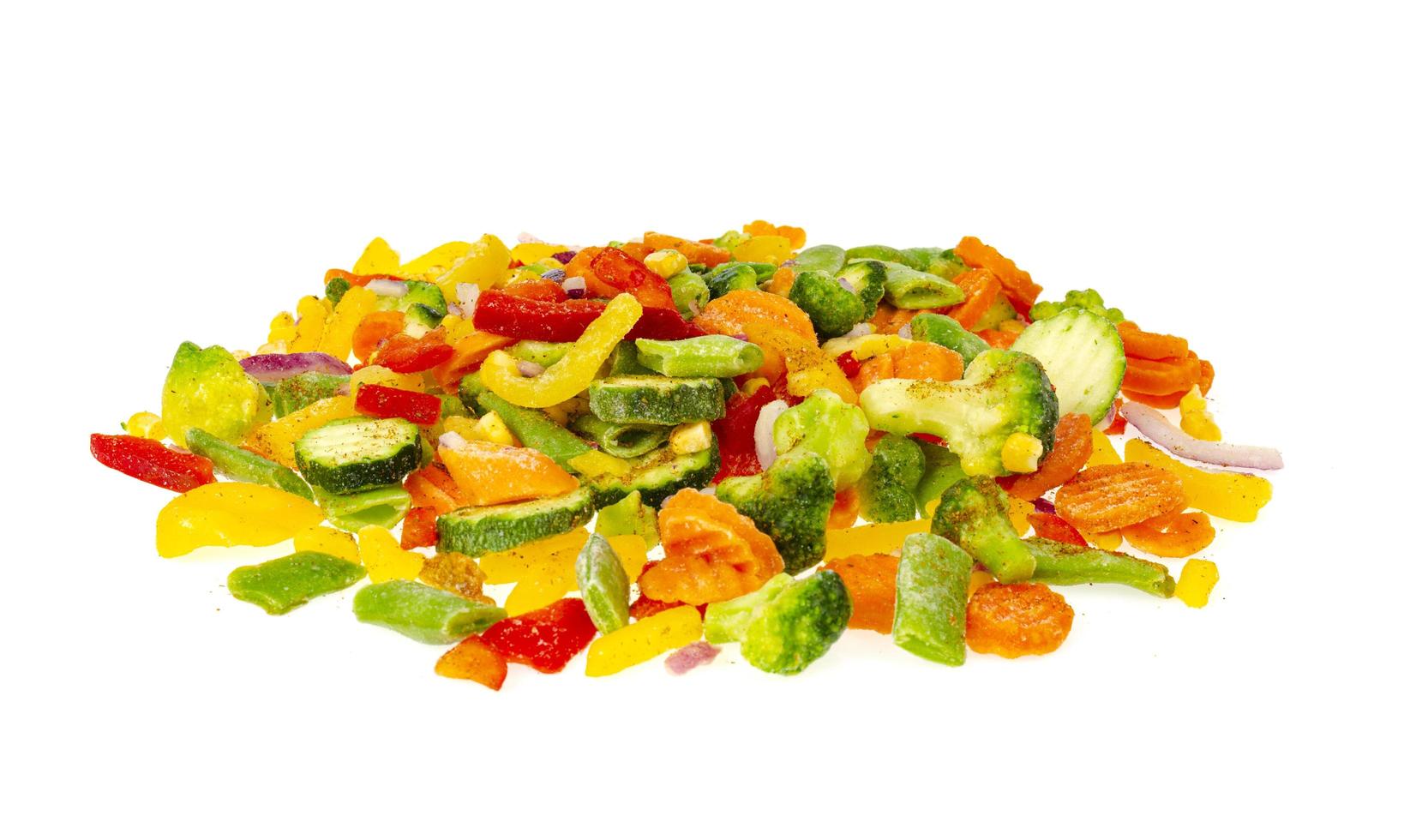 mix di verdure surgelate tritate. mangiare sano. foto in studio