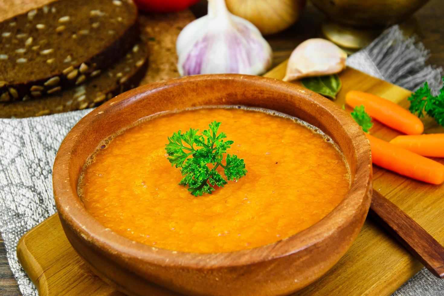 alimento dietetico per zuppa di carote foto