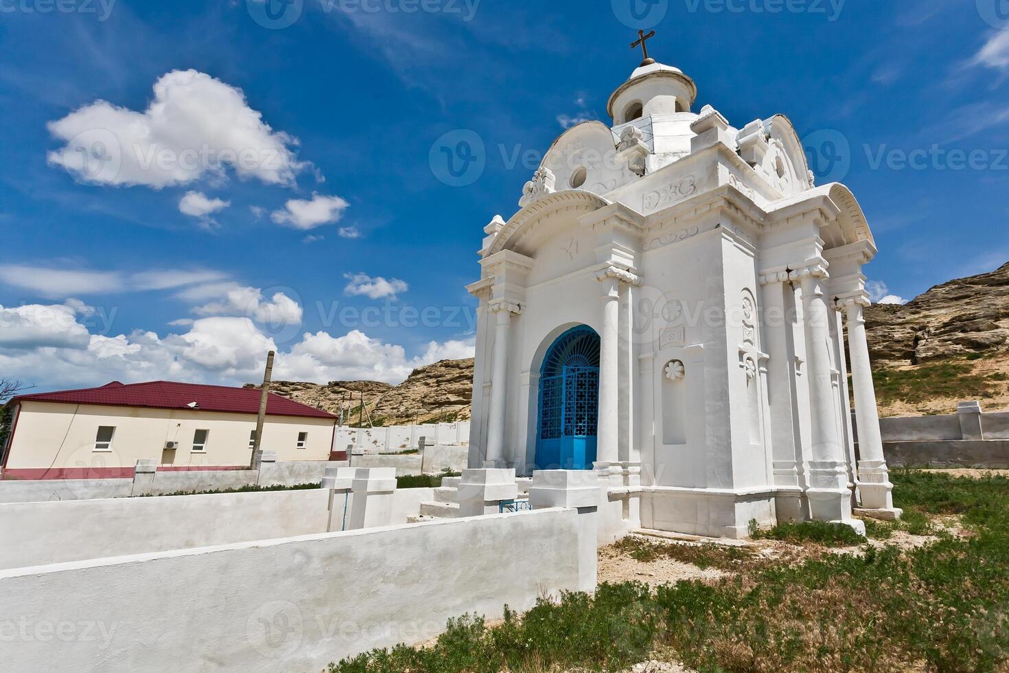 bellissimo bianca russo cristiano ortodosso Chiesa. religione foto