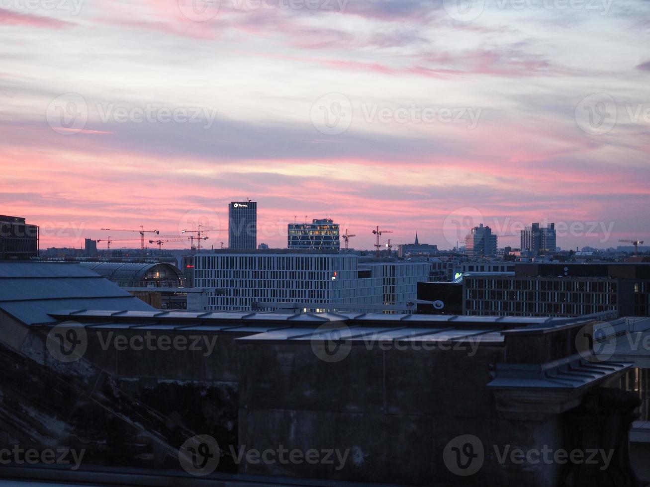 veduta aerea di berlino di notte foto