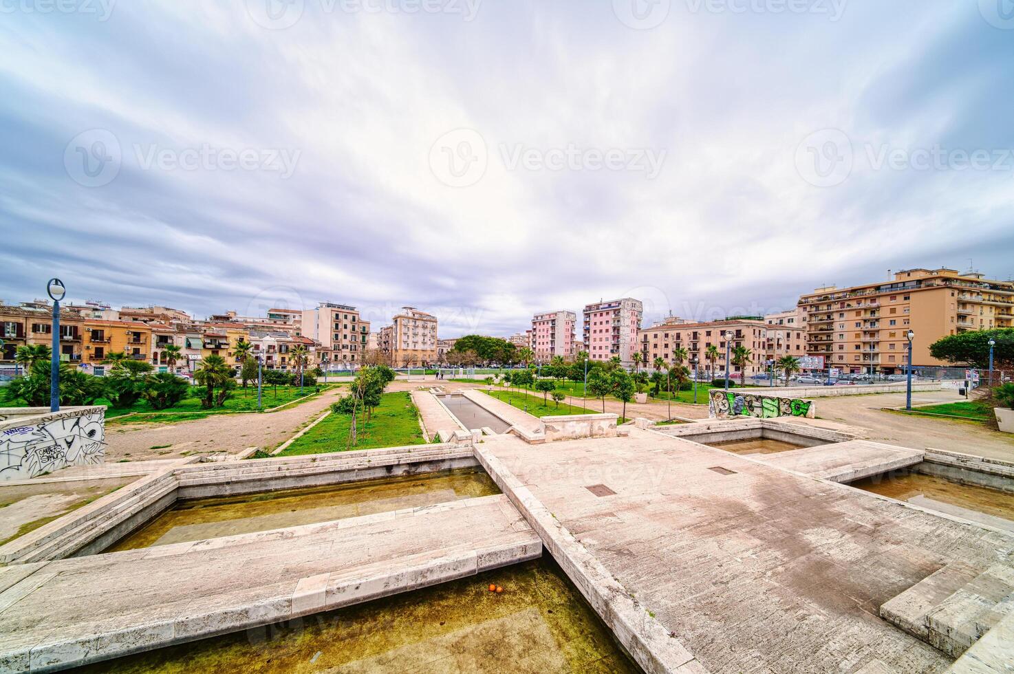 piazza nel davanti di il zisa castello nel palermo foto