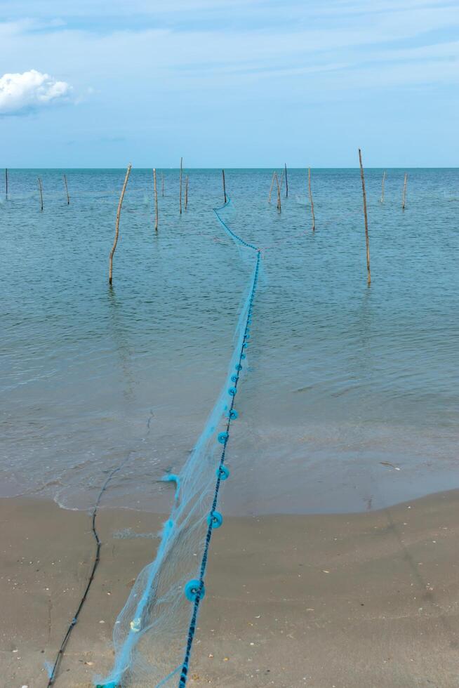 pesca netto su il spiagge foto