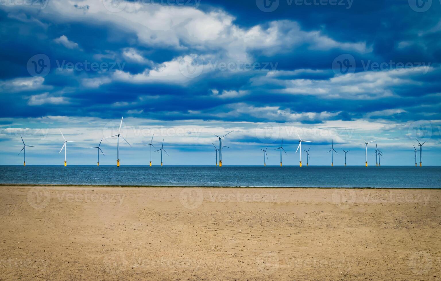 al largo vento turbina nel un' Parco eolico sotto costruzione via il e foto