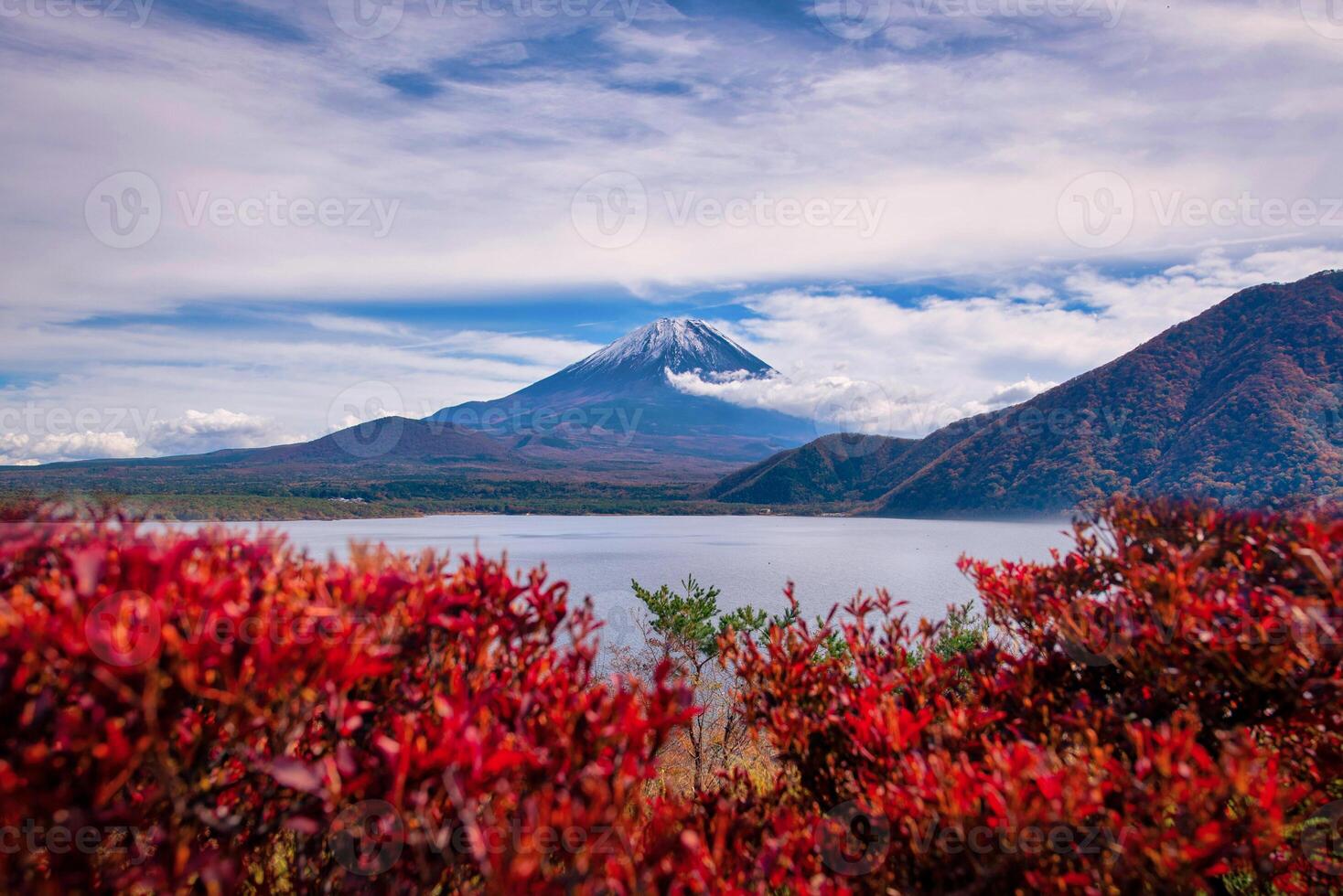 paesaggio Immagine di mt. fuji al di sopra di lago Kawaguchiko a Alba nel Fujikawaguchiko, Giappone. foto