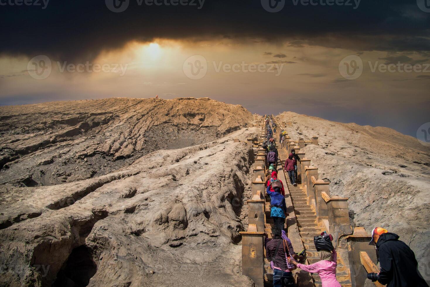 le scale a vulcano montare bromo nel il Tengger Semeru nazionale parco, est Giava, Indonesia. foto