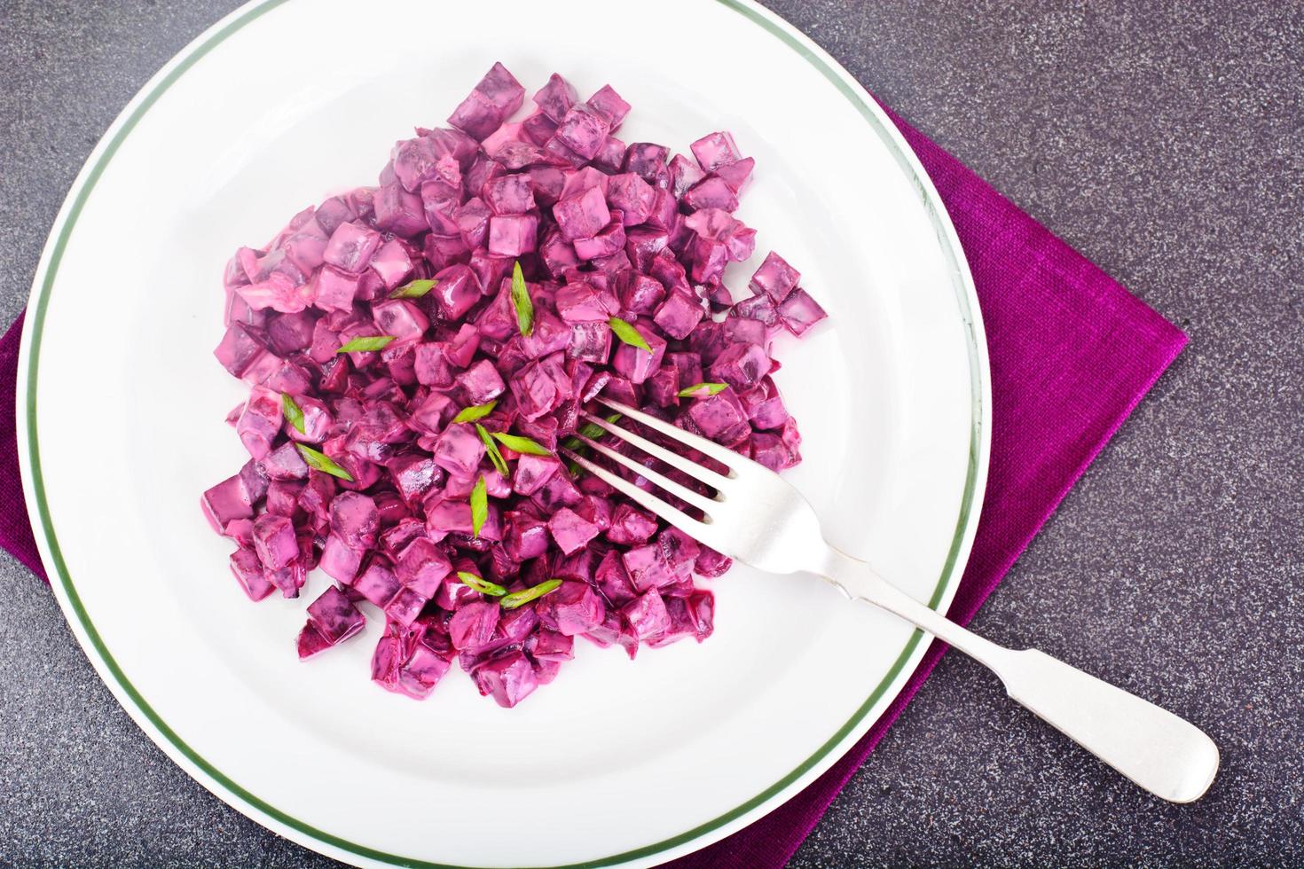 insalata di barbabietole bollite con yogurt foto