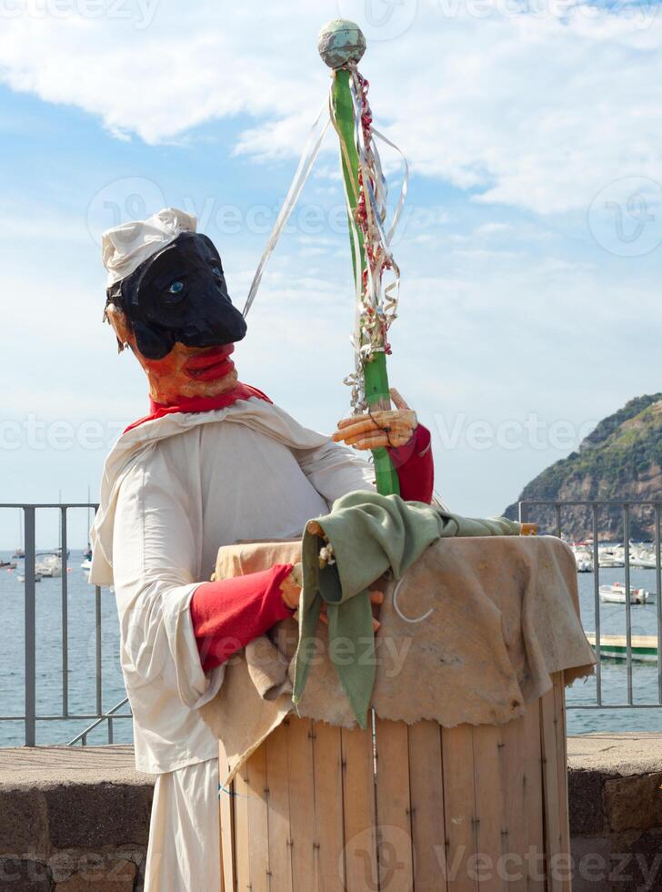 pulcinella, tipico napoletano folcloristico personaggio foto