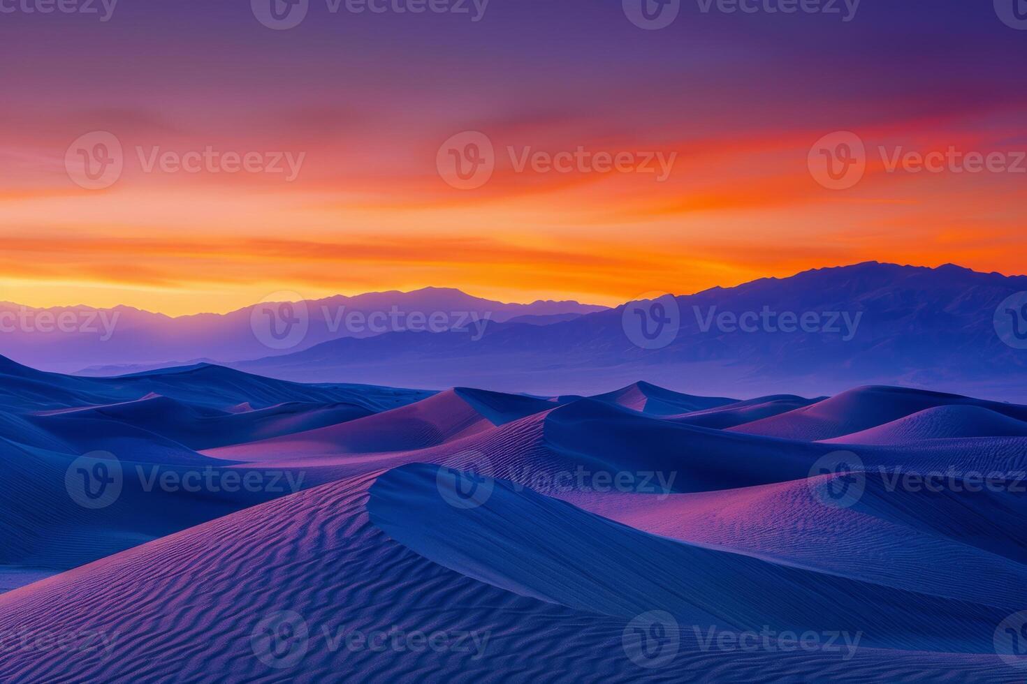 Alba vernici insolito frattale modelli su ondulato deserto sabbia dune con un' vivace arancia e viola pendenza cielo come fondale foto
