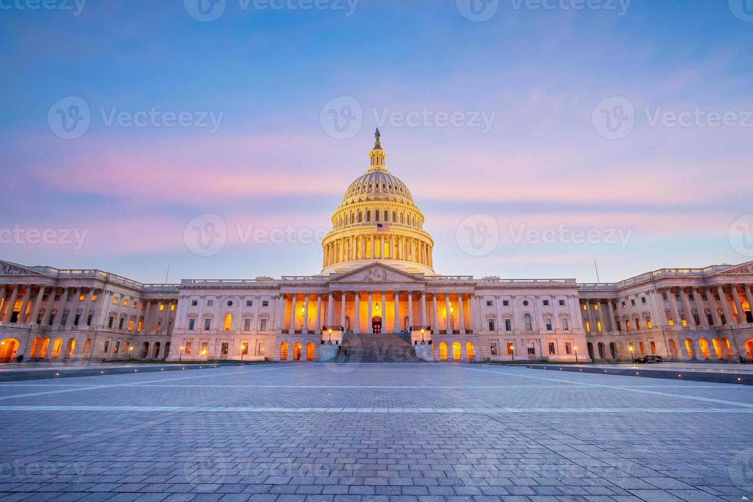 il Campidoglio degli Stati Uniti a Washington, DC. punto di riferimento americano foto