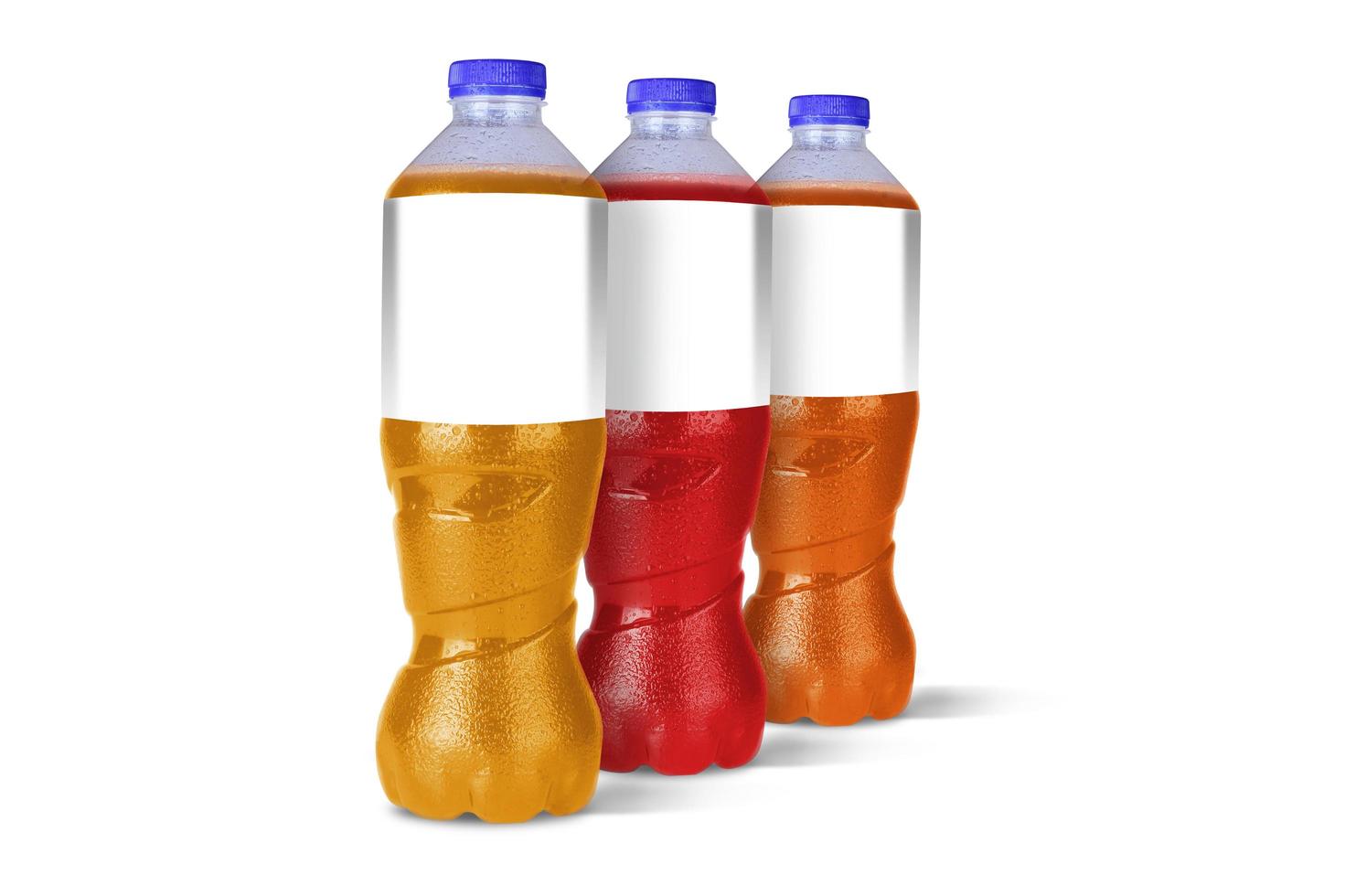 bottiglie di bevande analcoliche isolate su sfondo bianco. rendering 3D. adatto per il design del tuo elemento. foto