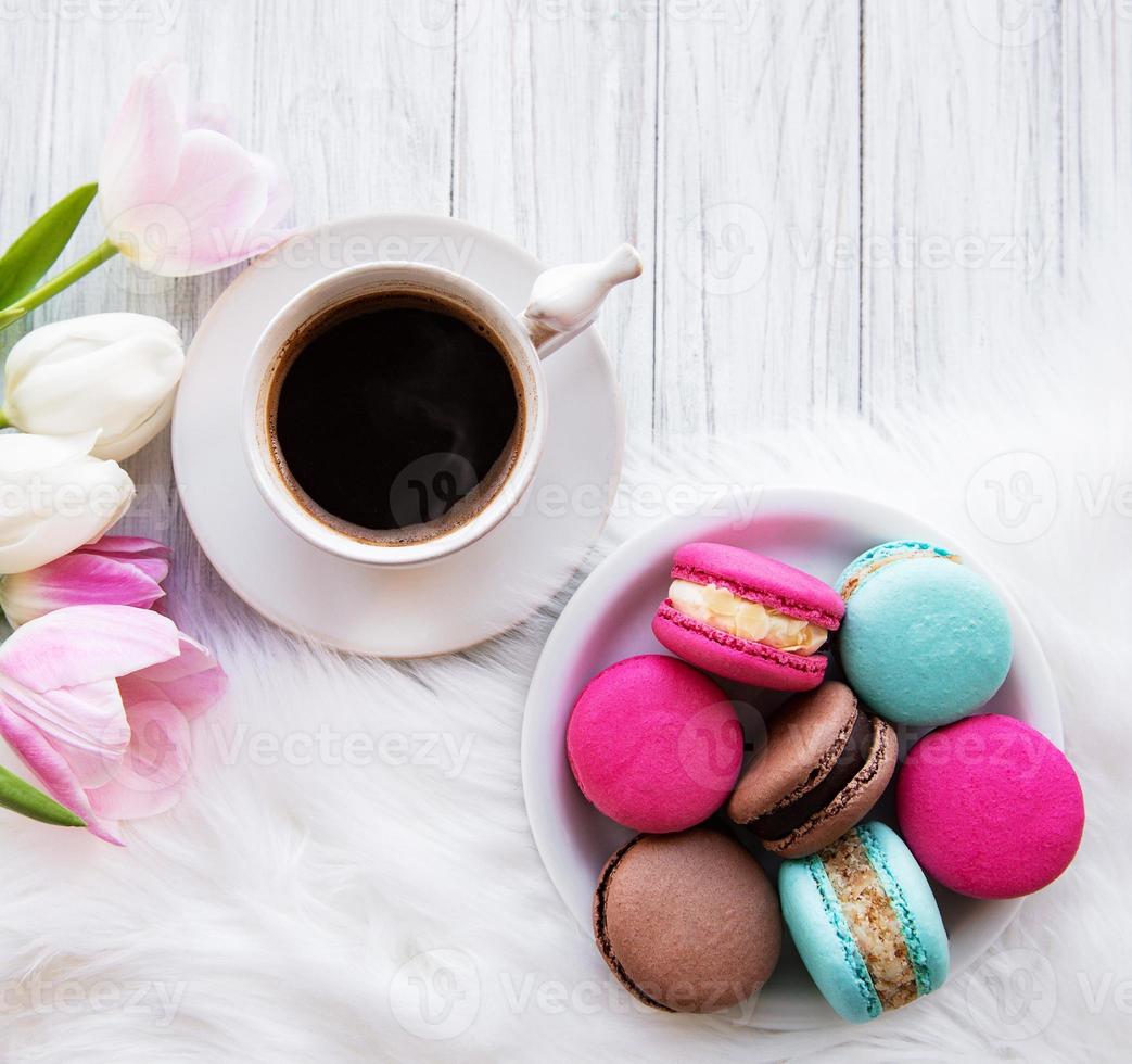 tazza di caffè e amaretti foto