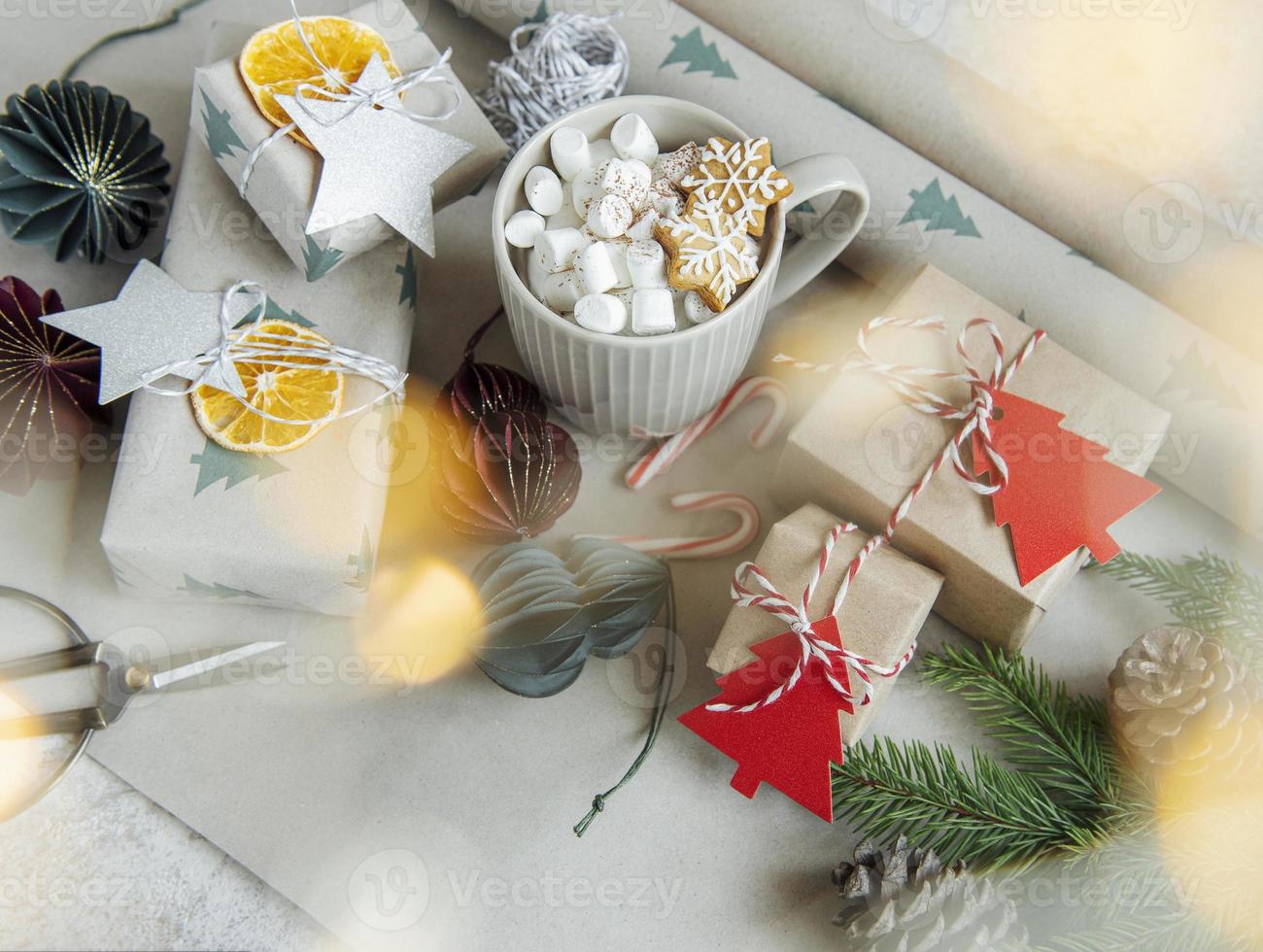 cioccolata calda natalizia con marshmallow foto