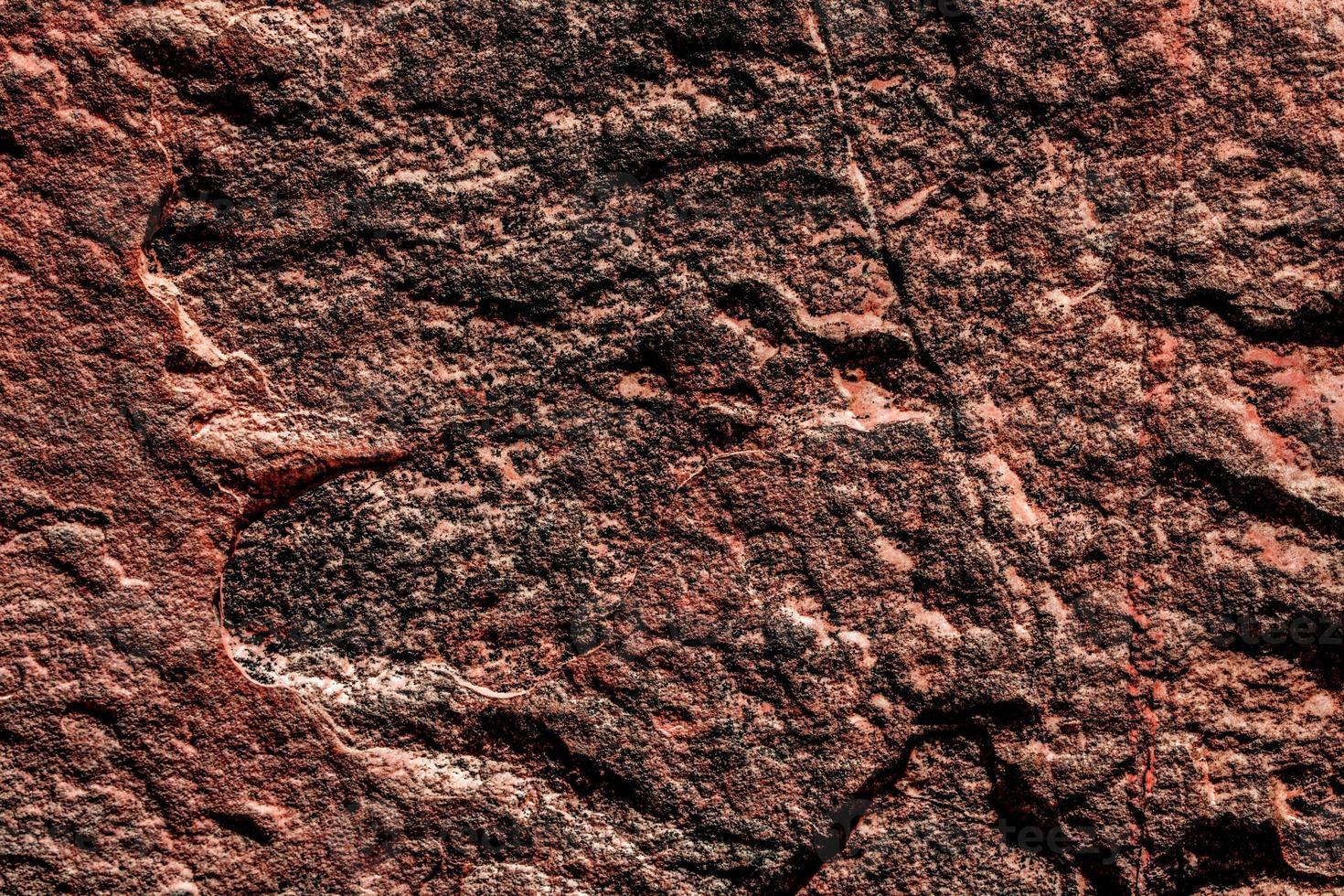 struttura di pietra marrone roccia isolata e vasta collezione di pietre di granito sfondo foto