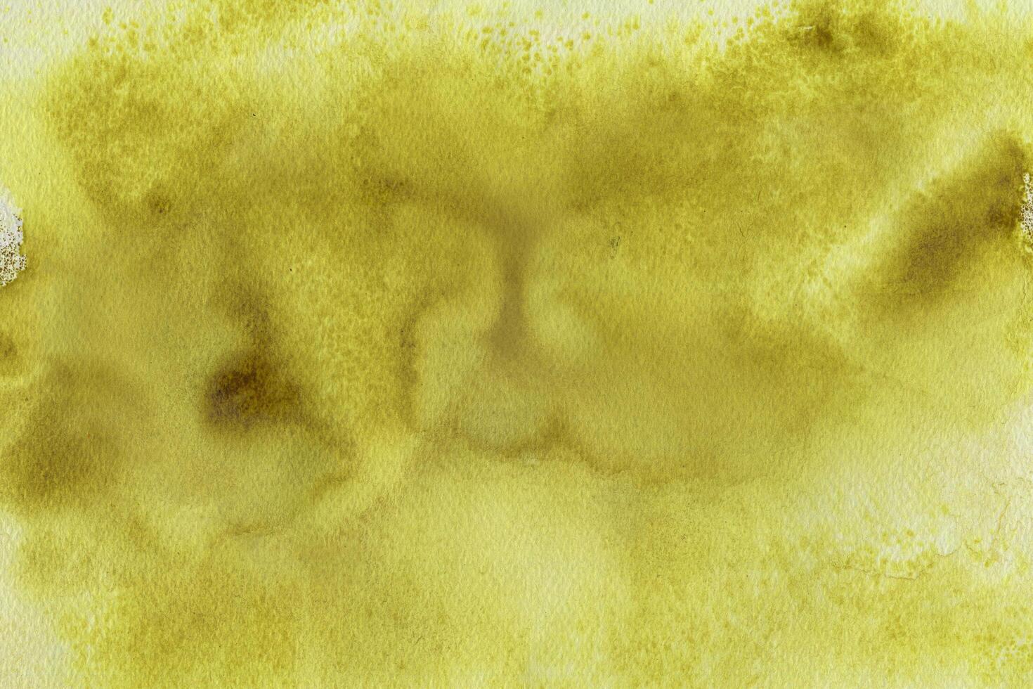 astratto acquerello giallo chiaro morbido marmo fluido struttura del cielo e della nuvola con motivo liquido macchia pastello su giallo chiaro. foto