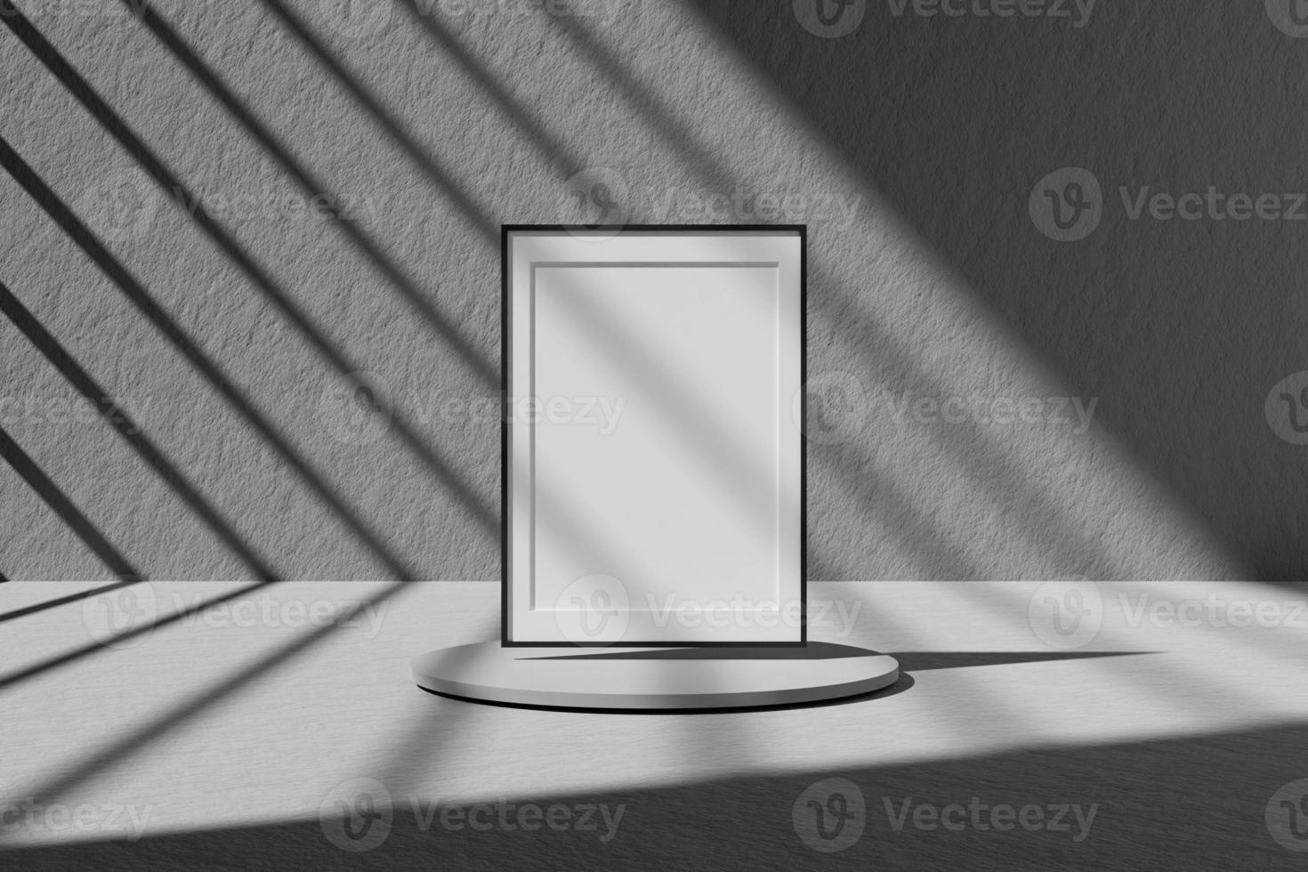 poster nero verticale o modello di cornice per foto in cima al podio con ombra della finestra. rendering 3D.