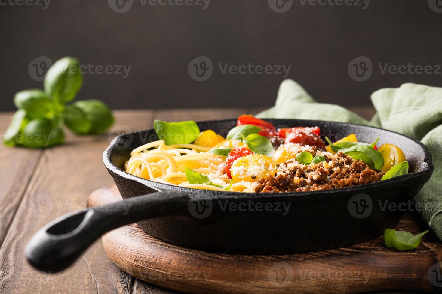 buonissimi spaghetti alla bolognese foto