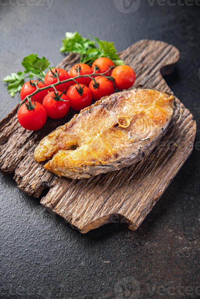 Carpa Fritto Bistecca Di Pesce Pasto Dieta Pescetariana foto