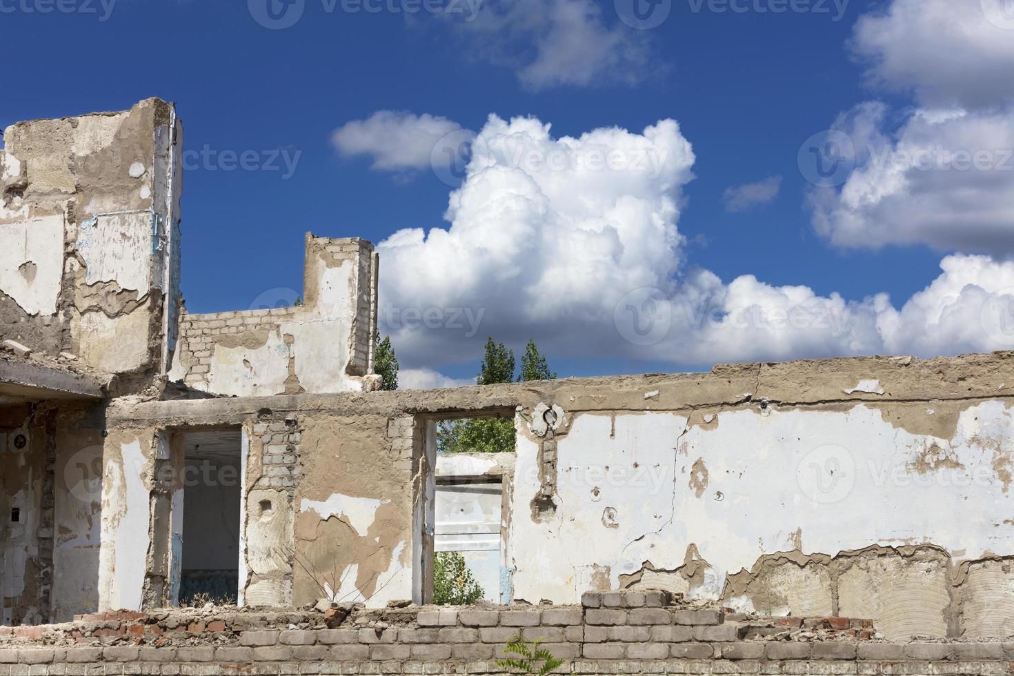 il risultato dell'arrivo del mondo russo sul territorio dell'ucraina foto