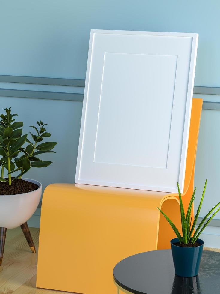 soggiorno decorato con sedie, cornici e piccoli vasi per piante foto