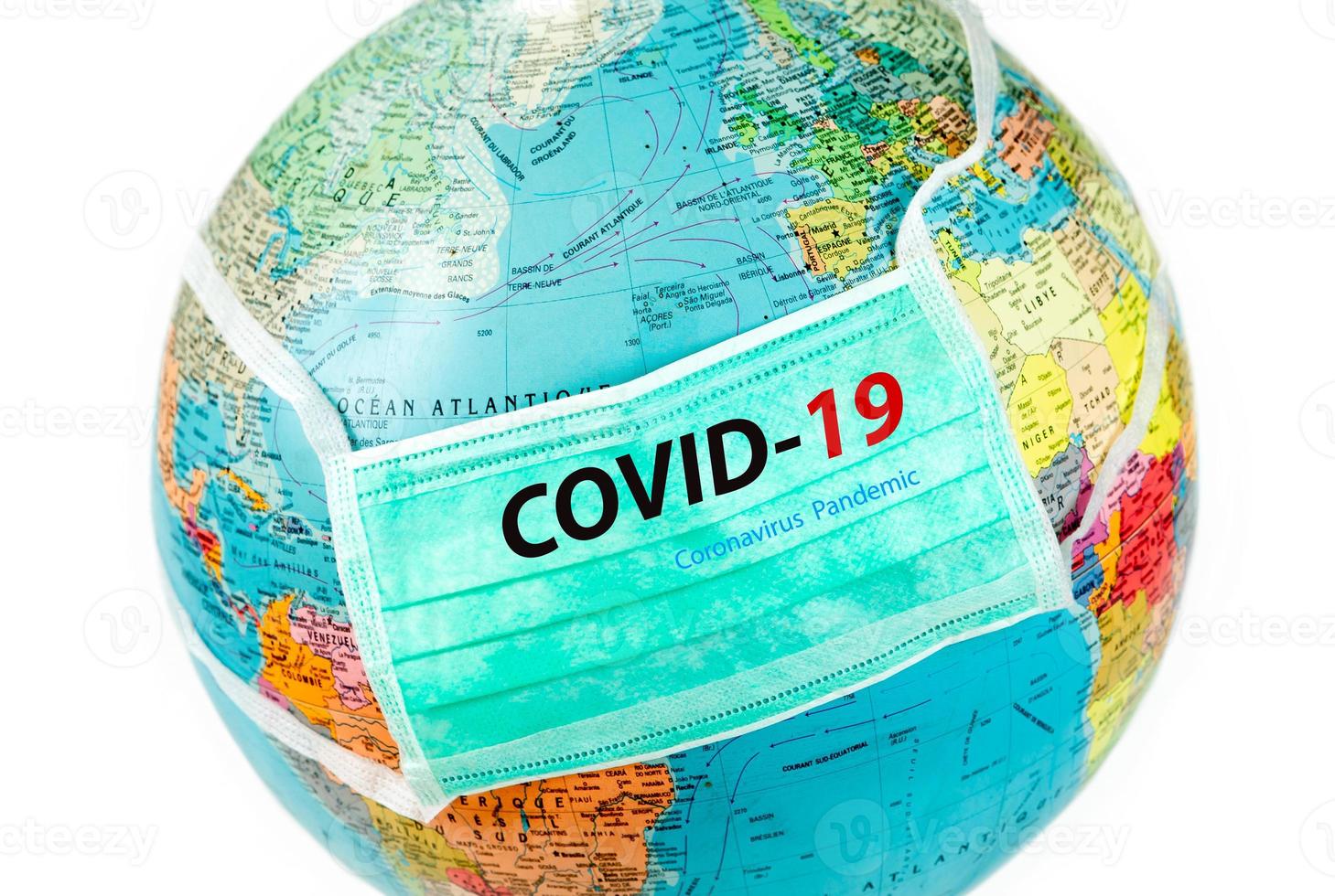 concetto di diffusione globale di covid-19. quarantena del virus dell'epidemia di coronavirus, concetto di quarantena a casa come misura preventiva contro l'epidemia di coronavirus foto