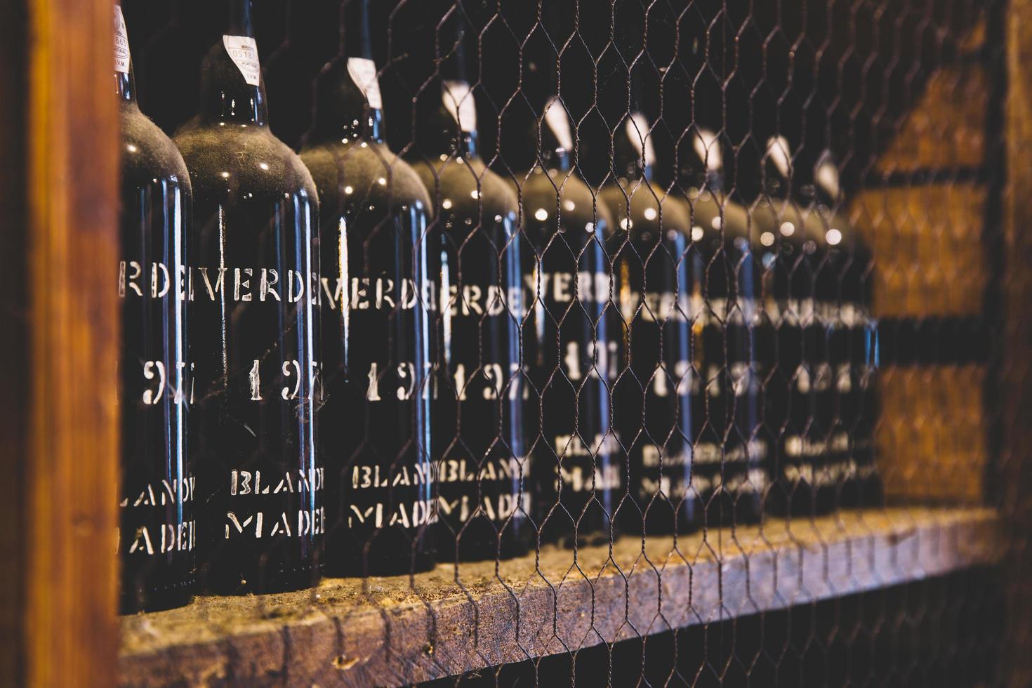 Madeira, Portogallo, 2020 - dettaglio della conservazione del vino di blandy del vino vintage di Madeira in Portogallo. è un'azienda vinicola a conduzione familiare fondata da john blandy nel 1811. foto