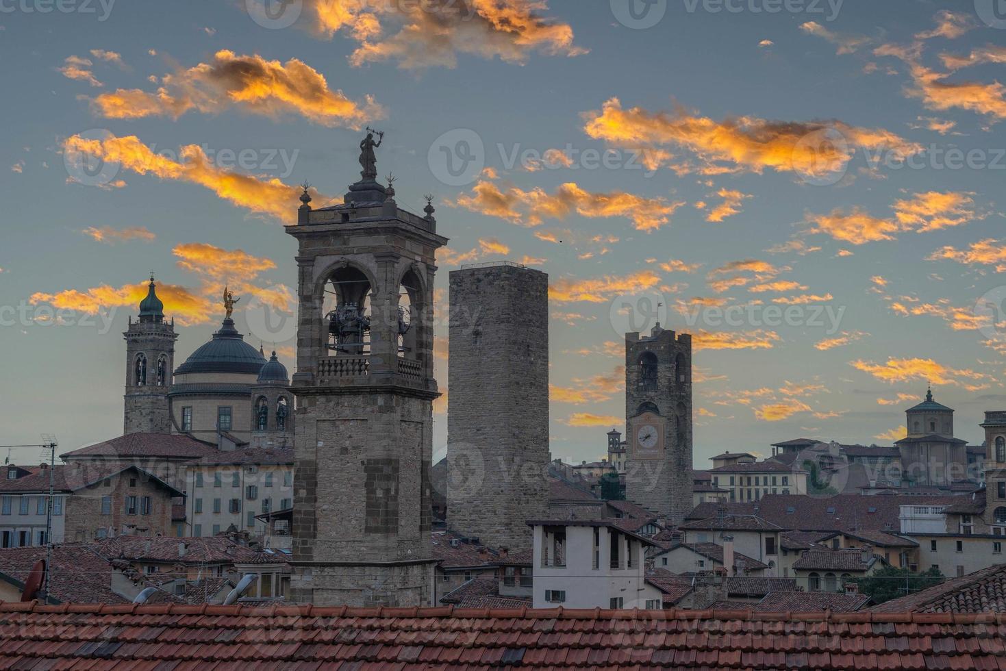 bergamo la città antica foto