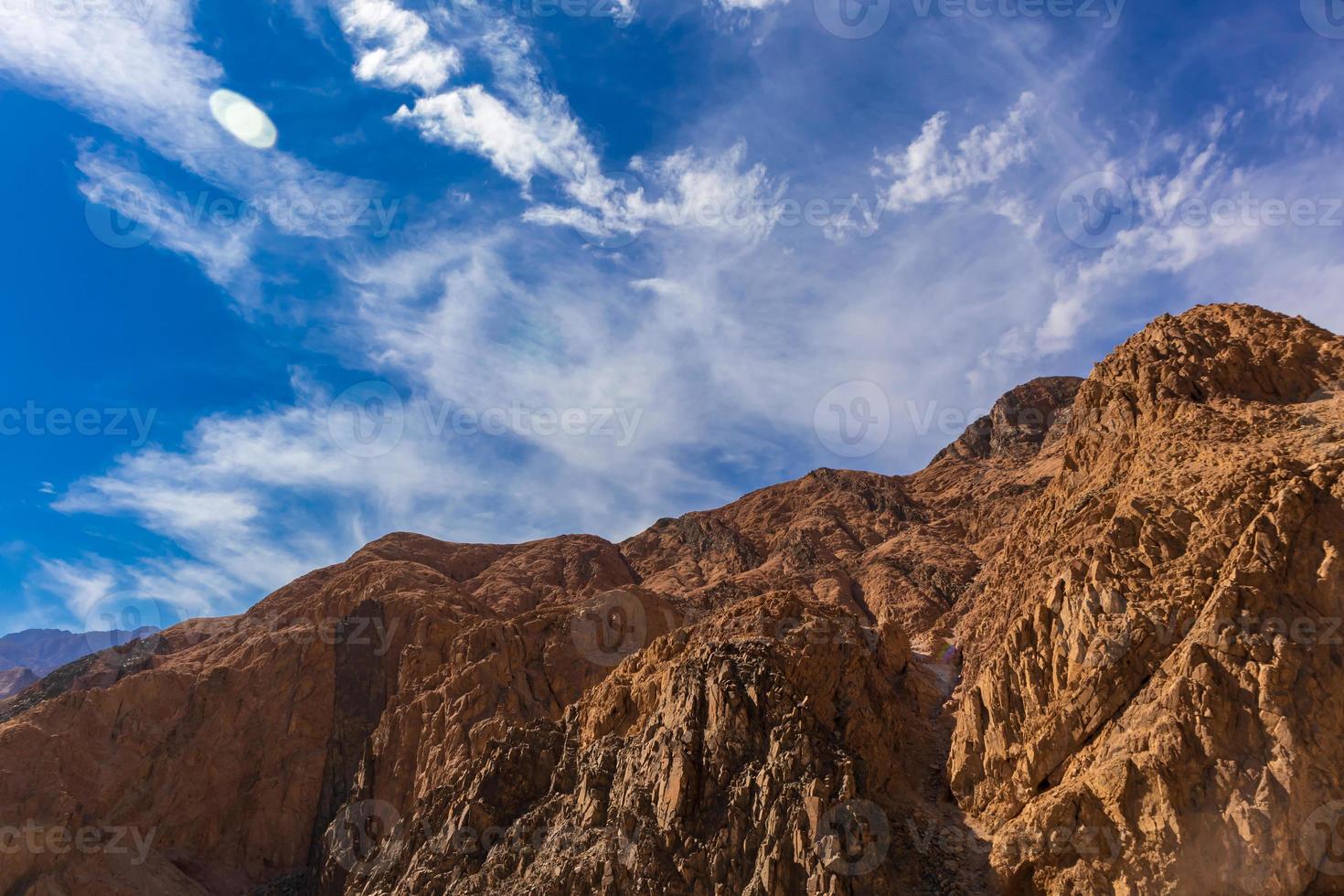 paesaggio delle montagne nel sinai egitto foto