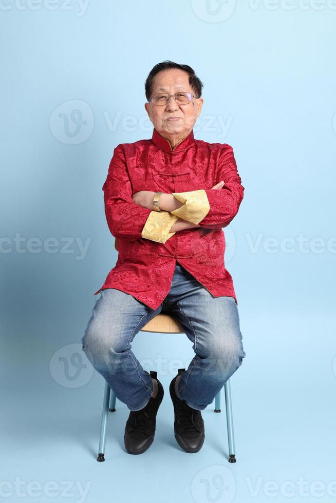 uomo cinese anziano foto