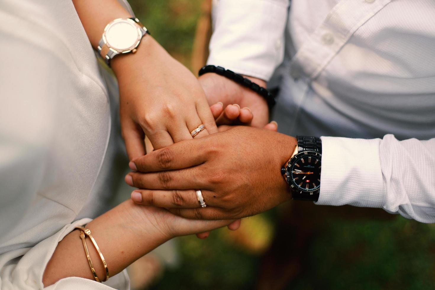 amore coppia, vacanze, vacanza e concetto di amicizia, matrimonio foto