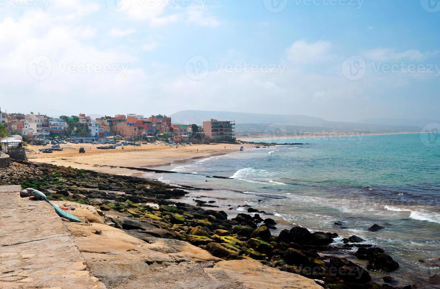 paesaggio della spiaggia di taghazout foto