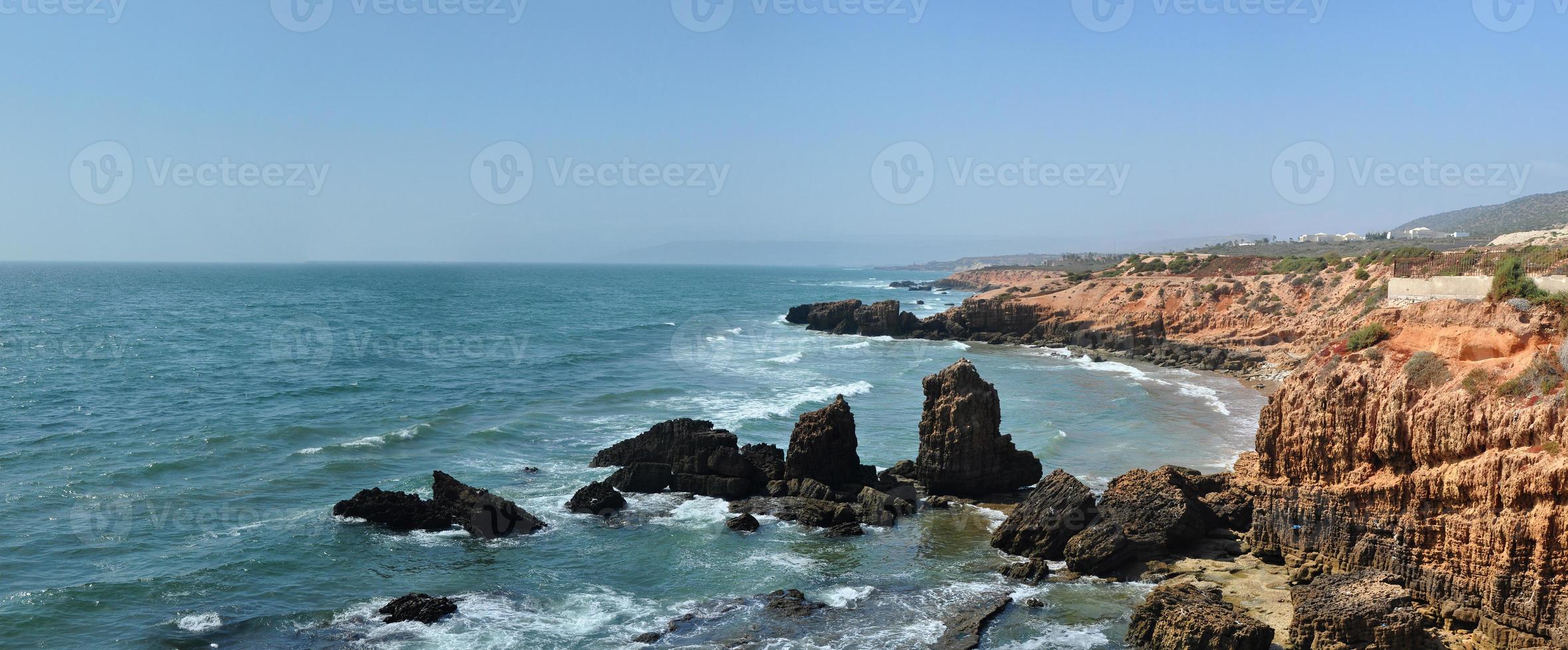 paesaggio della spiaggia di taghazout foto