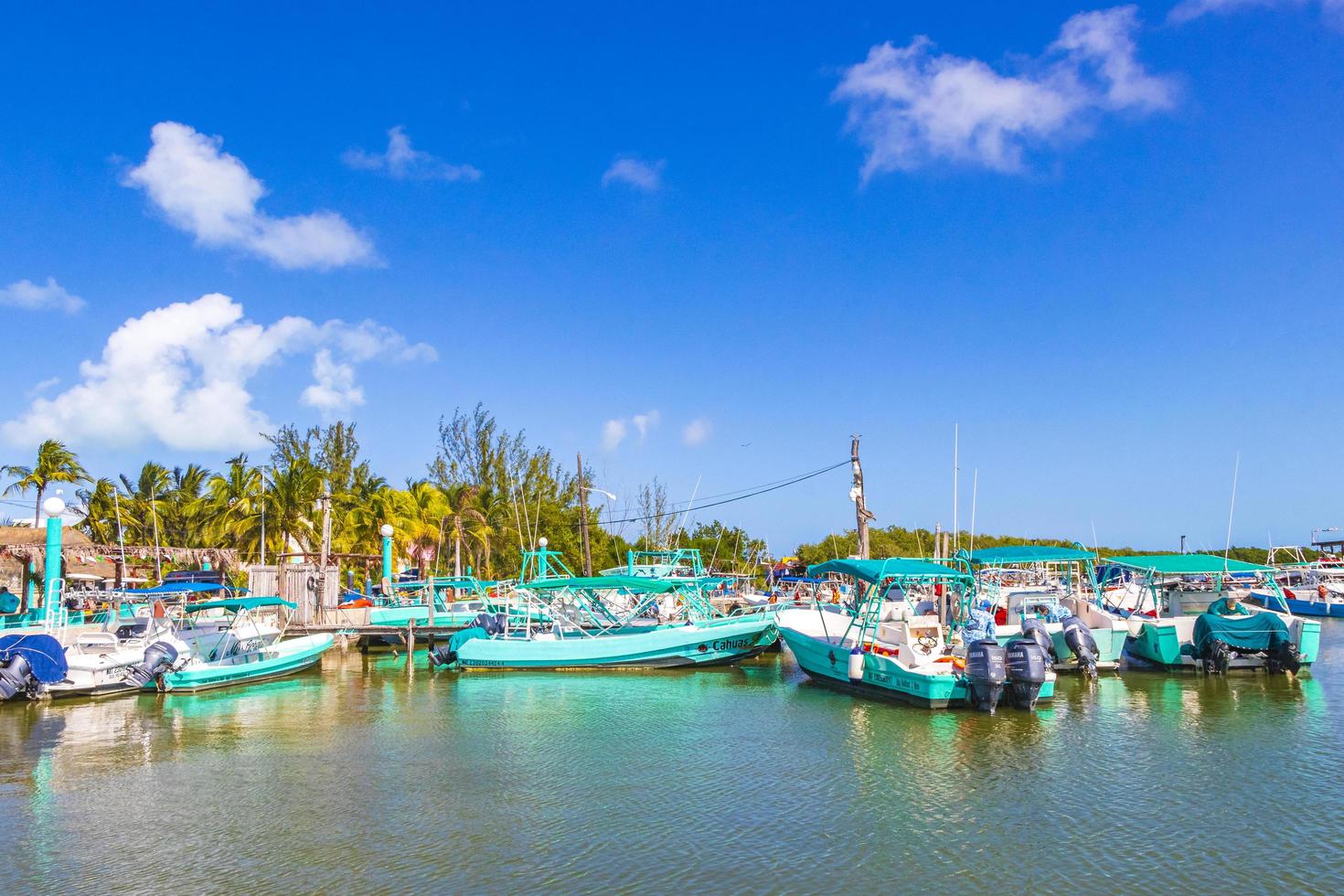 holbox messico 21. dicembre 2021 panorama panorama holbox villaggio porto porto muelle de holbox messico. foto