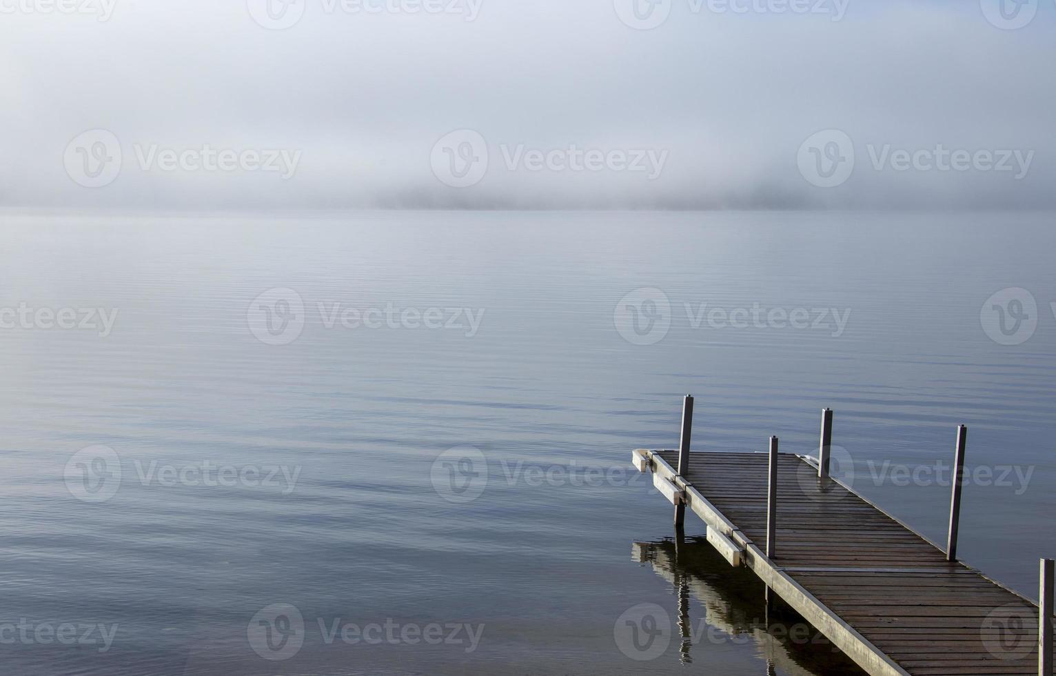 alba molo del lago settentrionale foto