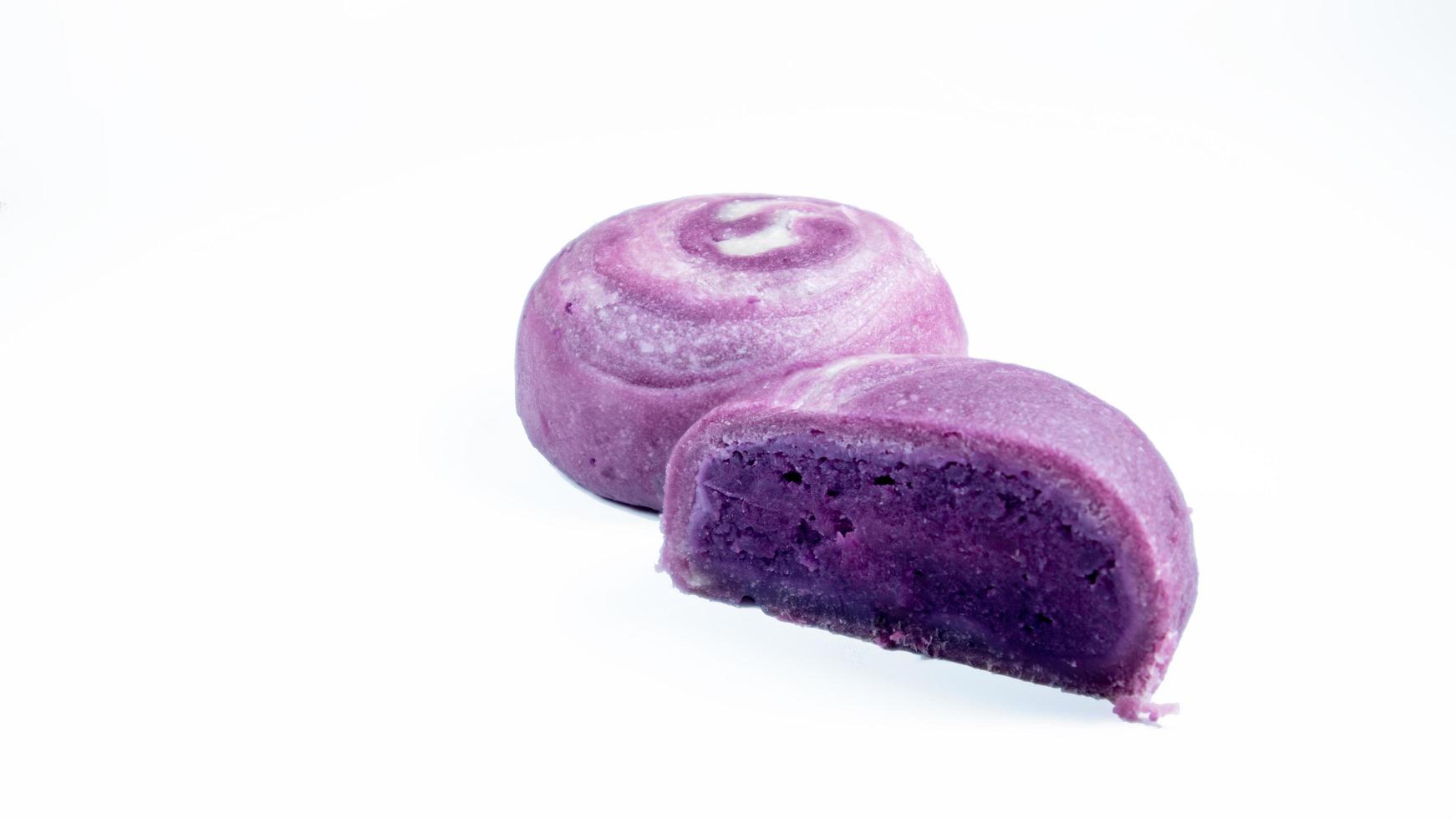 torta di luna di patate dolci viola cinese foto