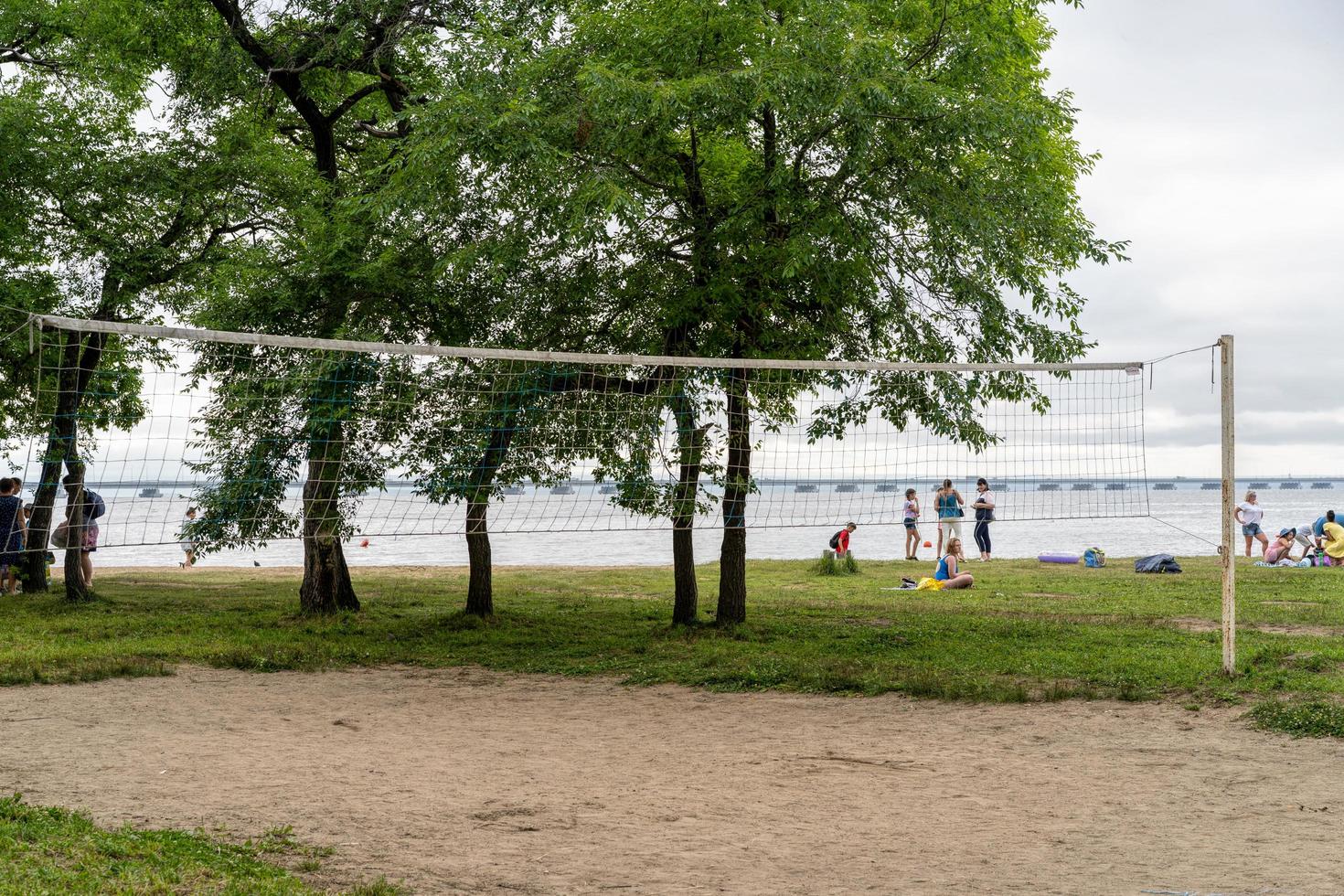 vladivostok, russia-luglio 23,2020 - campo sportivo nel parco cittadino foto