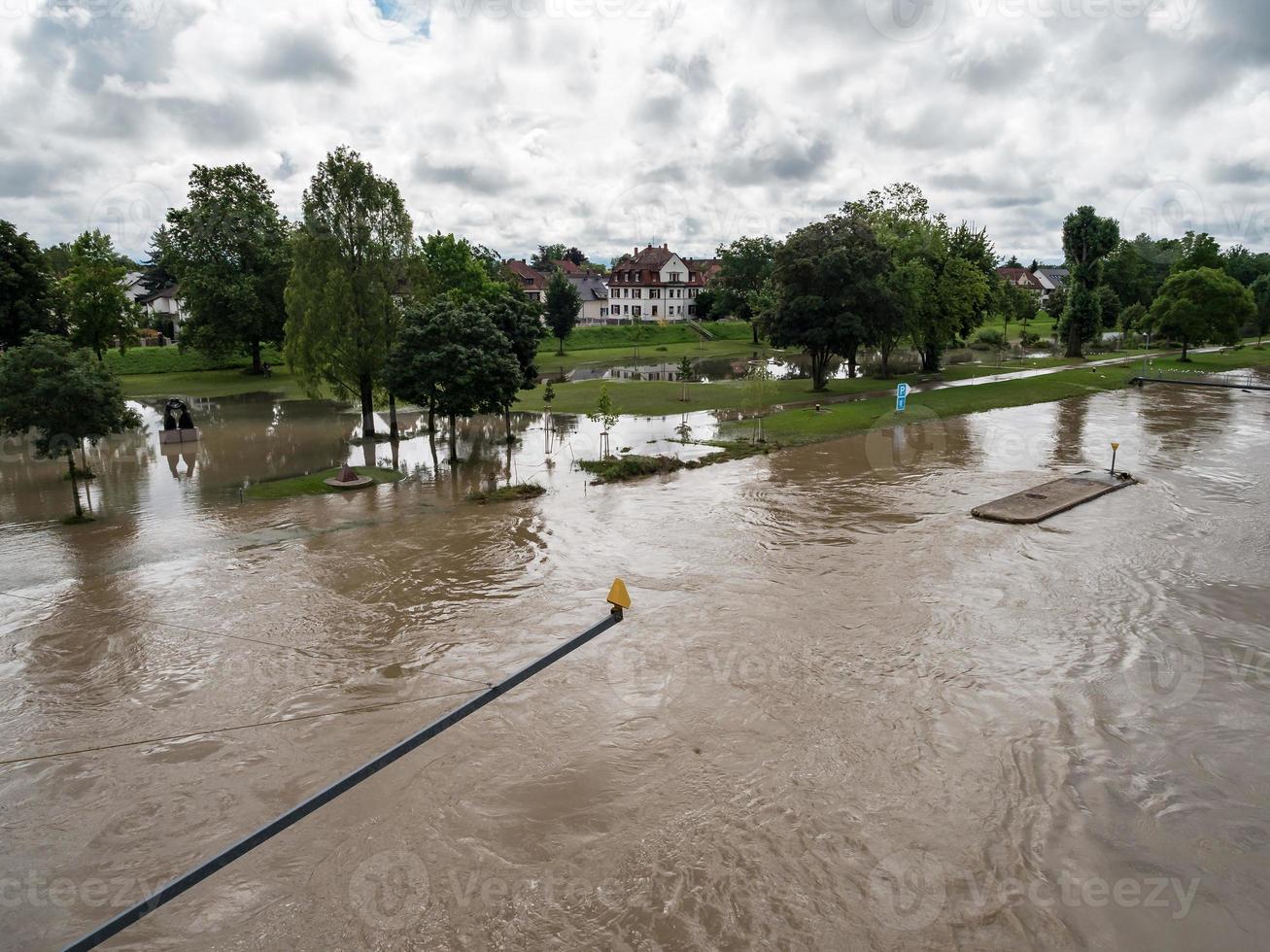 l'alluvione del fiume Reno in Germania vicino a Strasburgo. foto