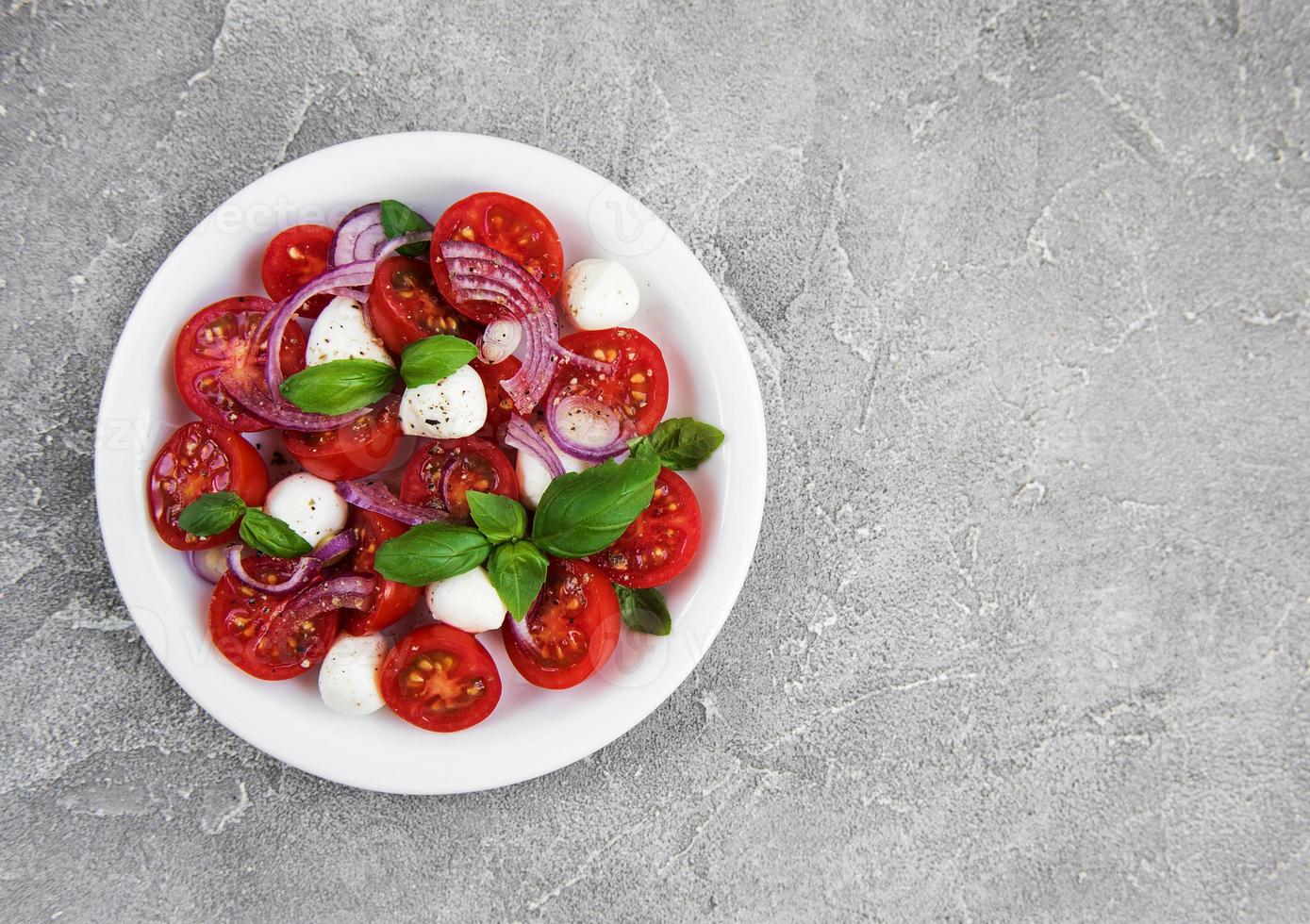 insalata caprese italiana foto