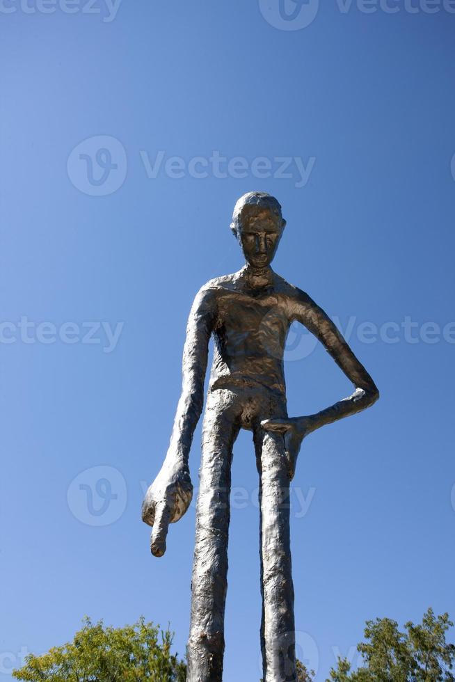 statua in metallo a elora ontario foto