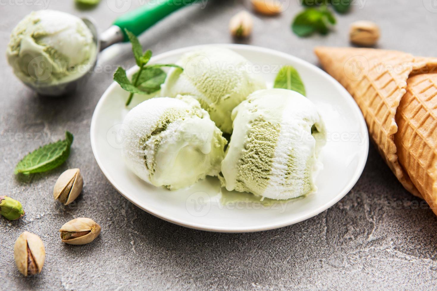 gelato al pistacchio e menta foto