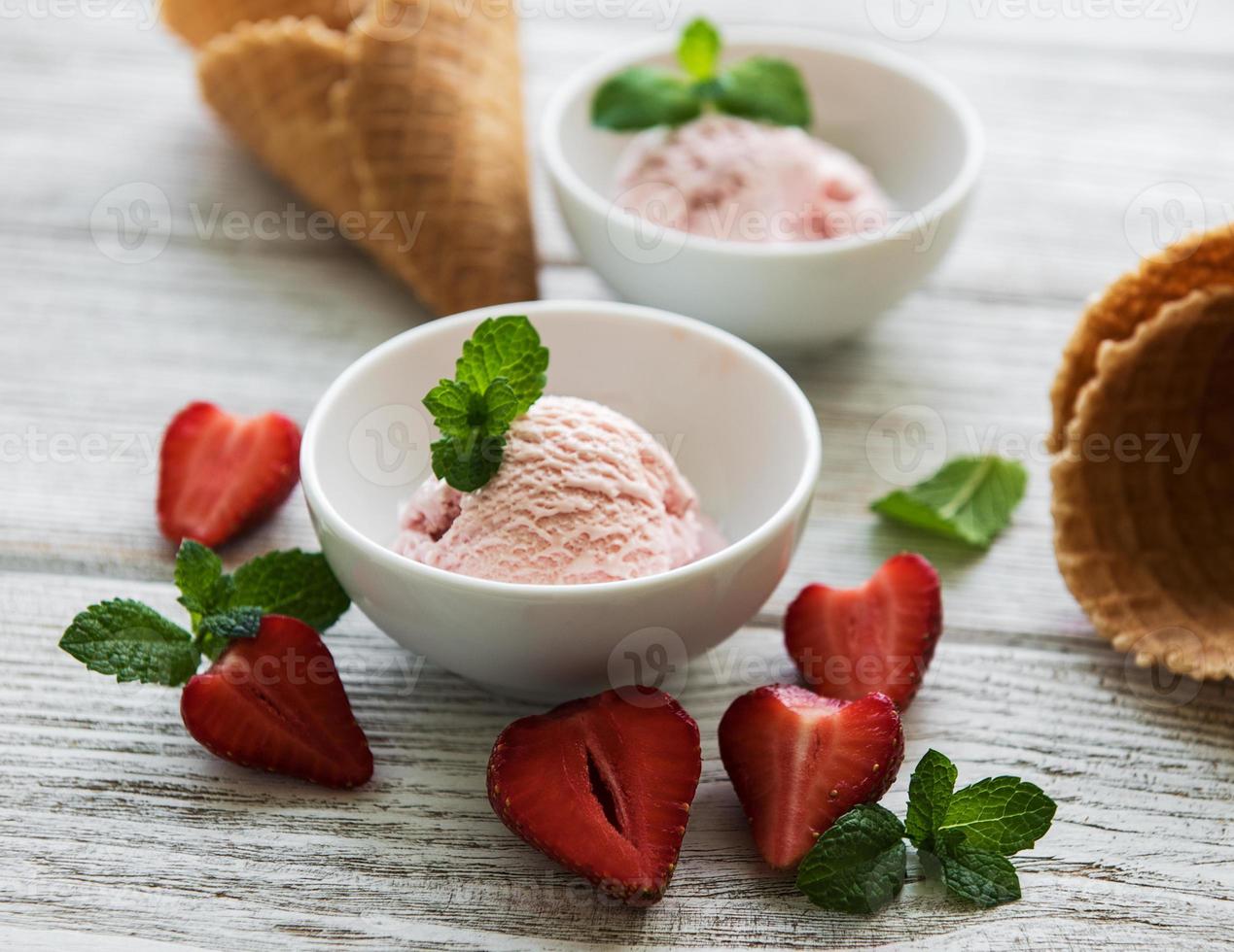 gelato alla fragola foto