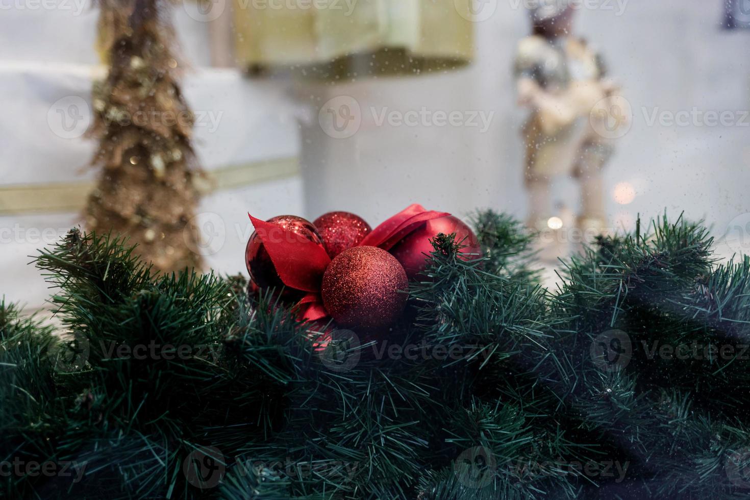 palle rosse dell'albero di natale foto