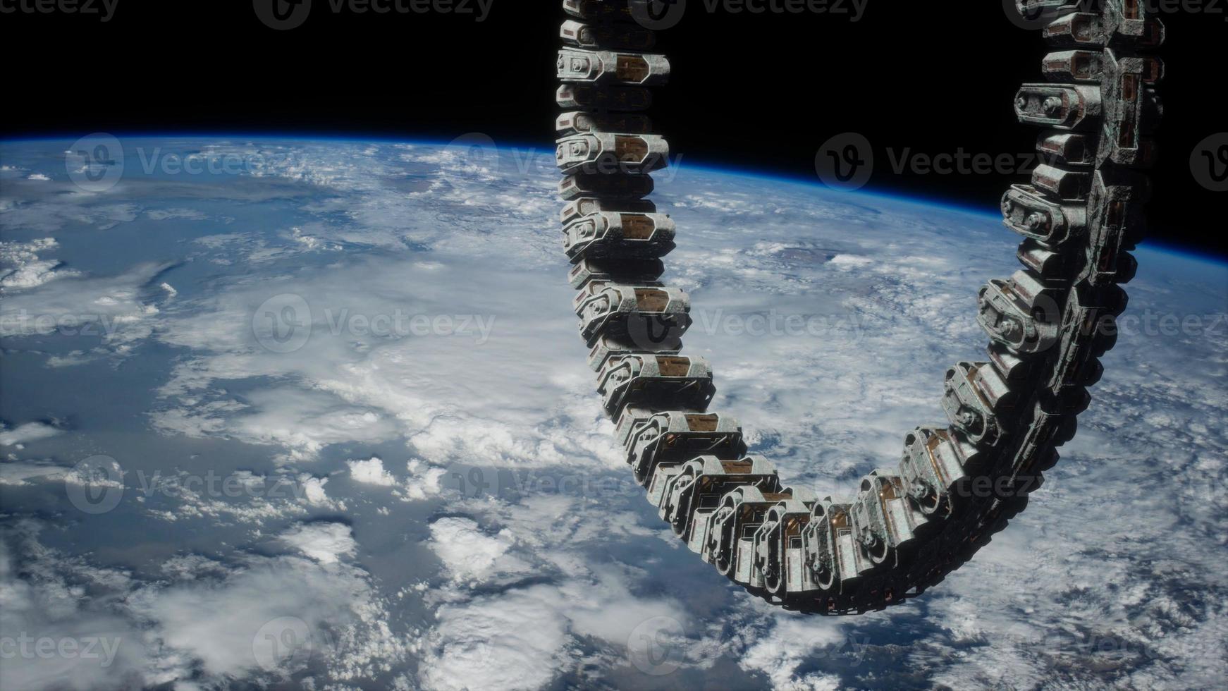 stazione spaziale futuristica sull'orbita terrestre foto