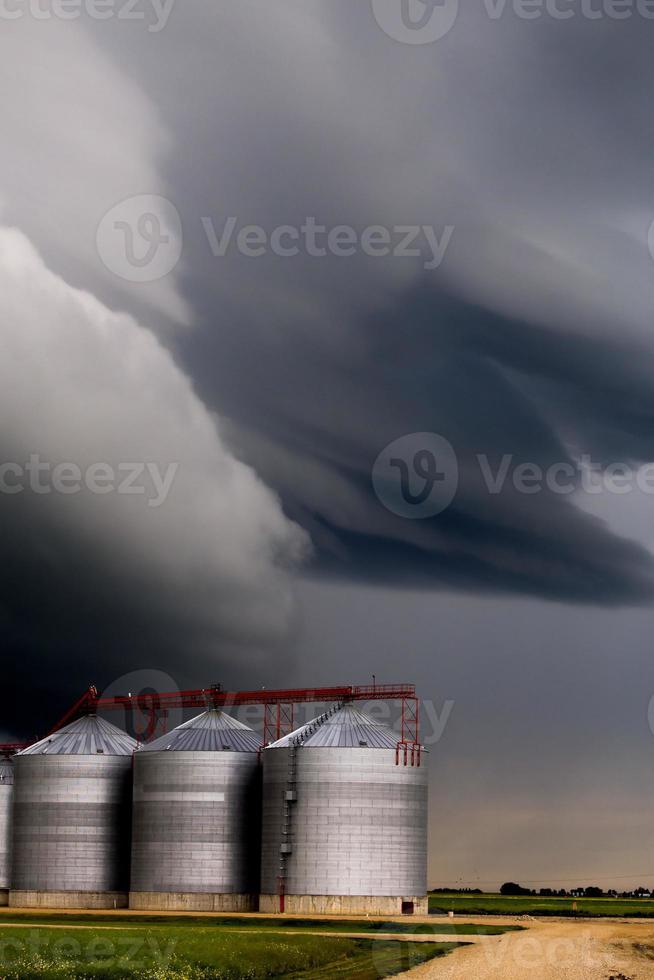 nuvole di tempesta della prateria foto