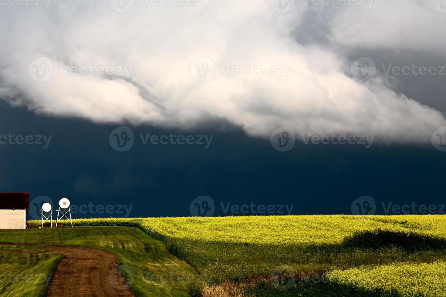 nuvole di tempesta della prateria foto