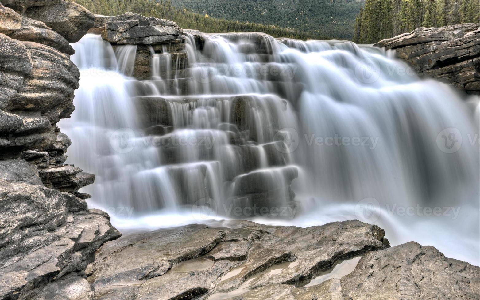 cascata di athabasca alberta canada foto