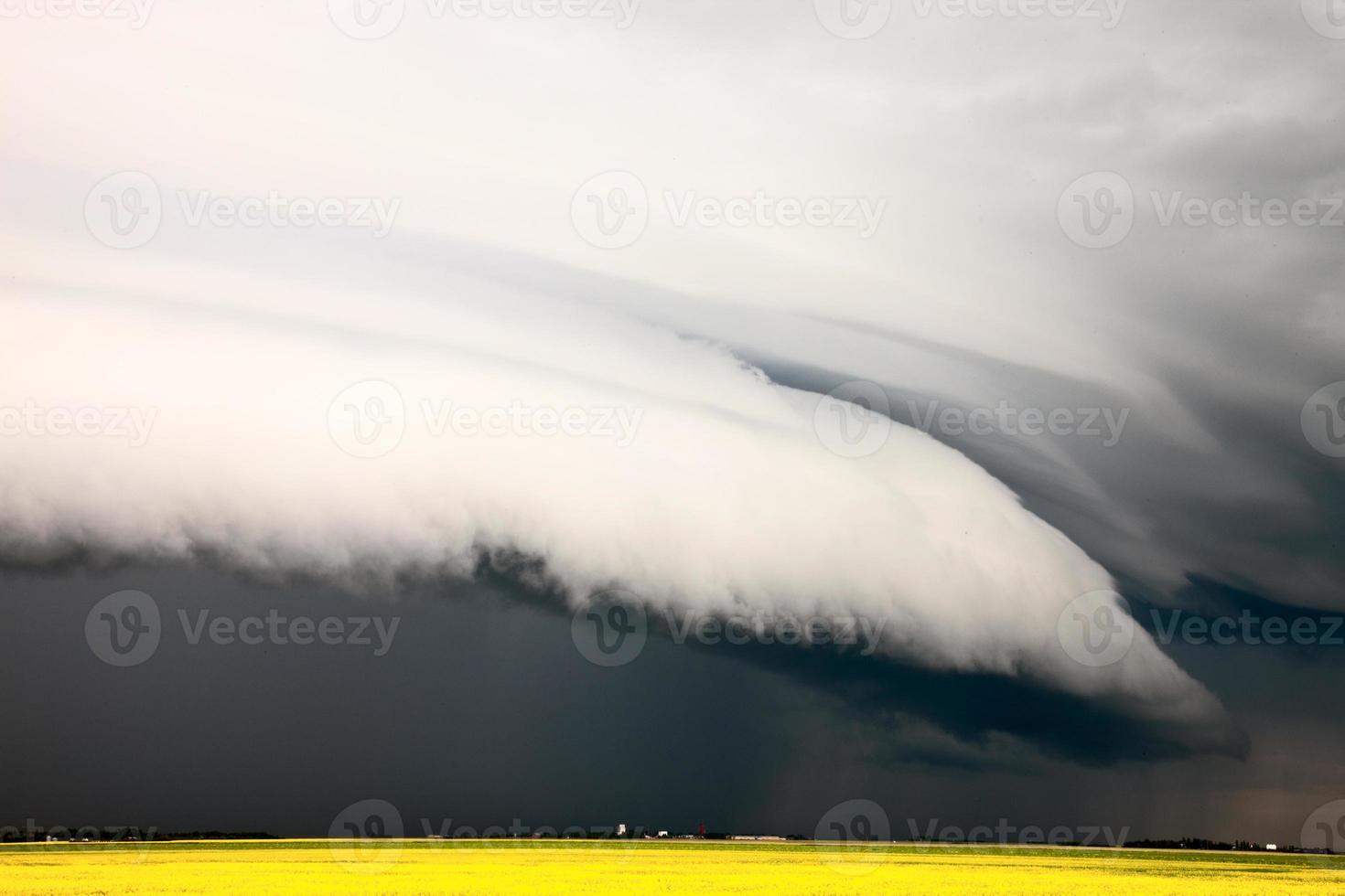 nuvole di tempesta della prateria foto