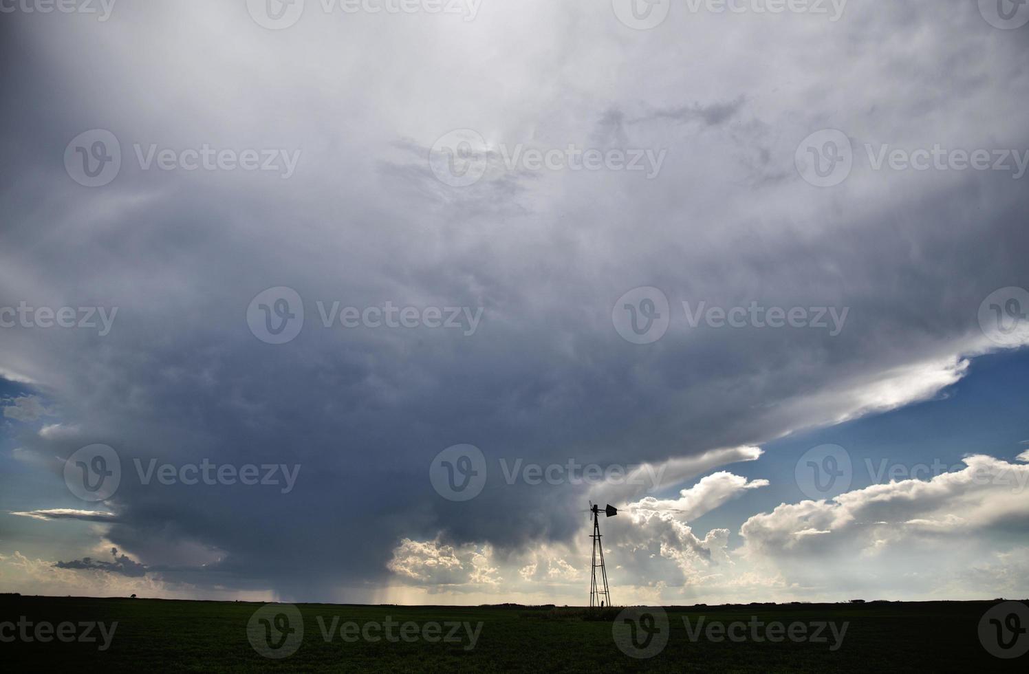 nuvole di tempesta saskatchewan foto